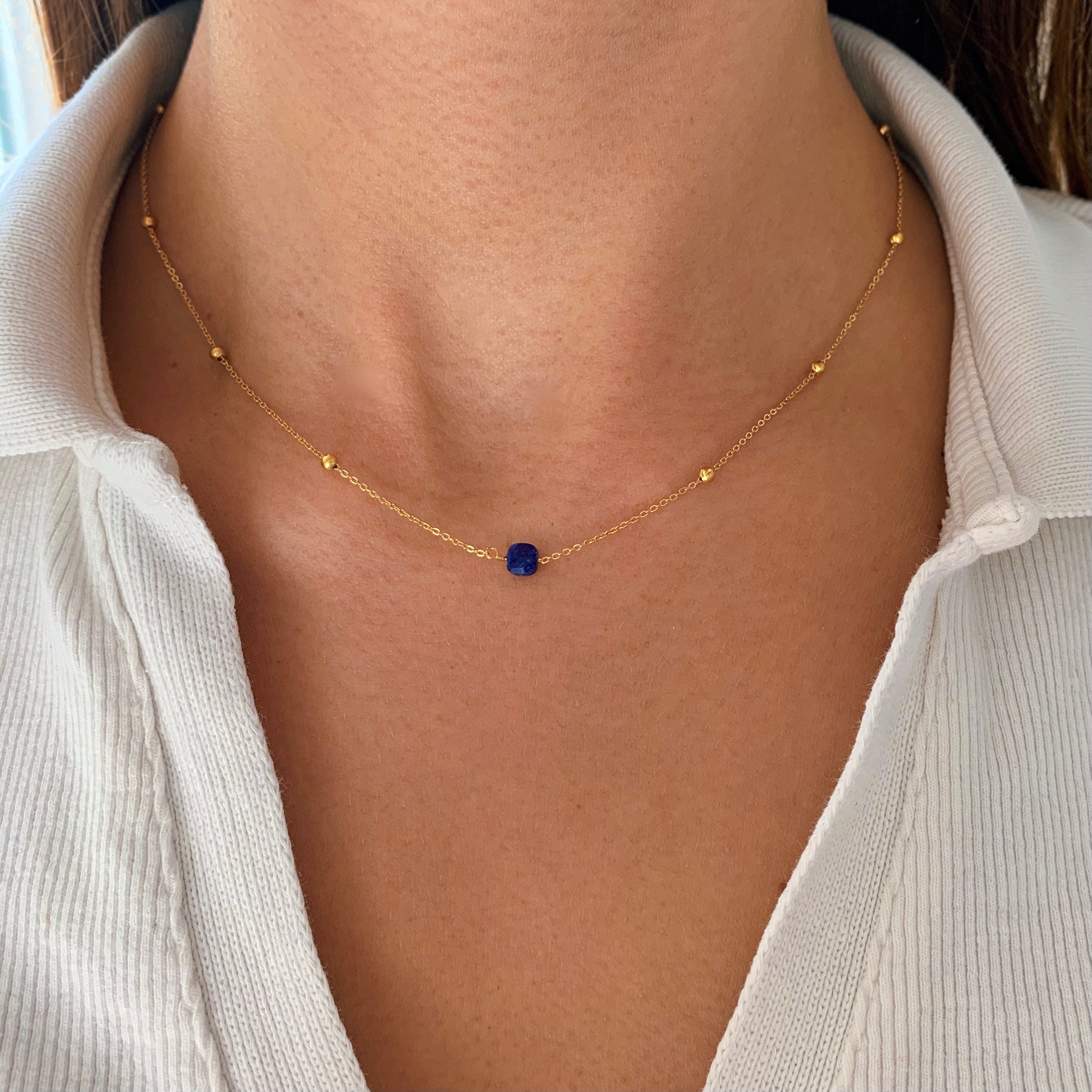 Collier fin pendentif pierre verte Agate / Collier femme minimaliste chaine fine acier inoxydable / Cadeau femme