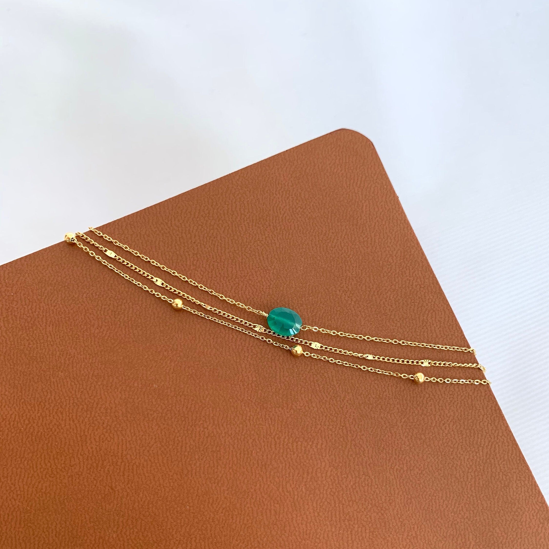 Bracelet femme acier inoxydable triple rang chaine fine pierre naturelle agate verte