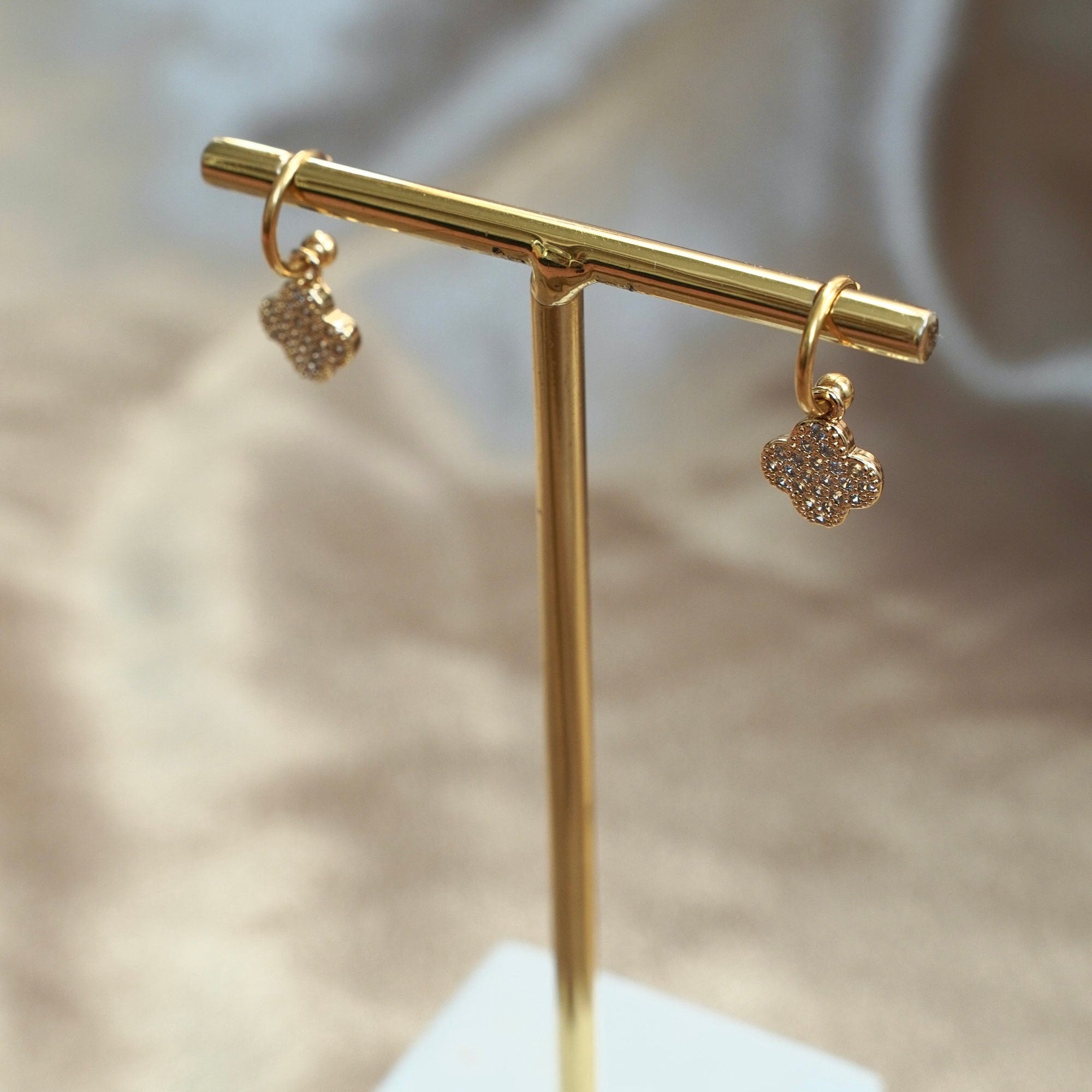 Boucles d'oreilles acier inoxydable pendantes trèfle brilliant