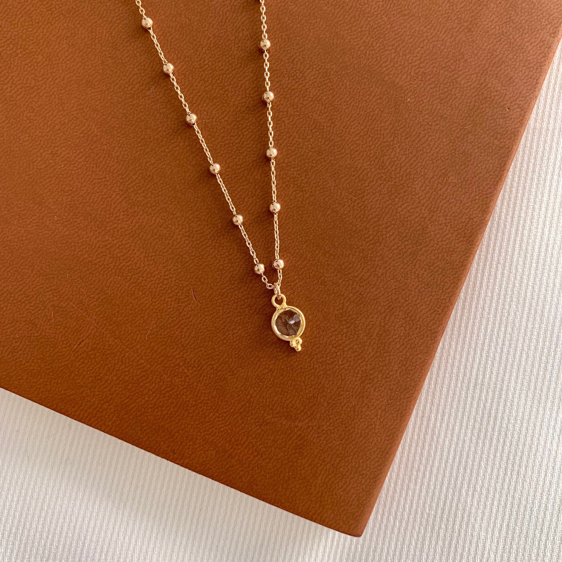 Collier Plaqué or 18k pendentif rond pierre naturelle cristal / Collier fin femme chaine à billes