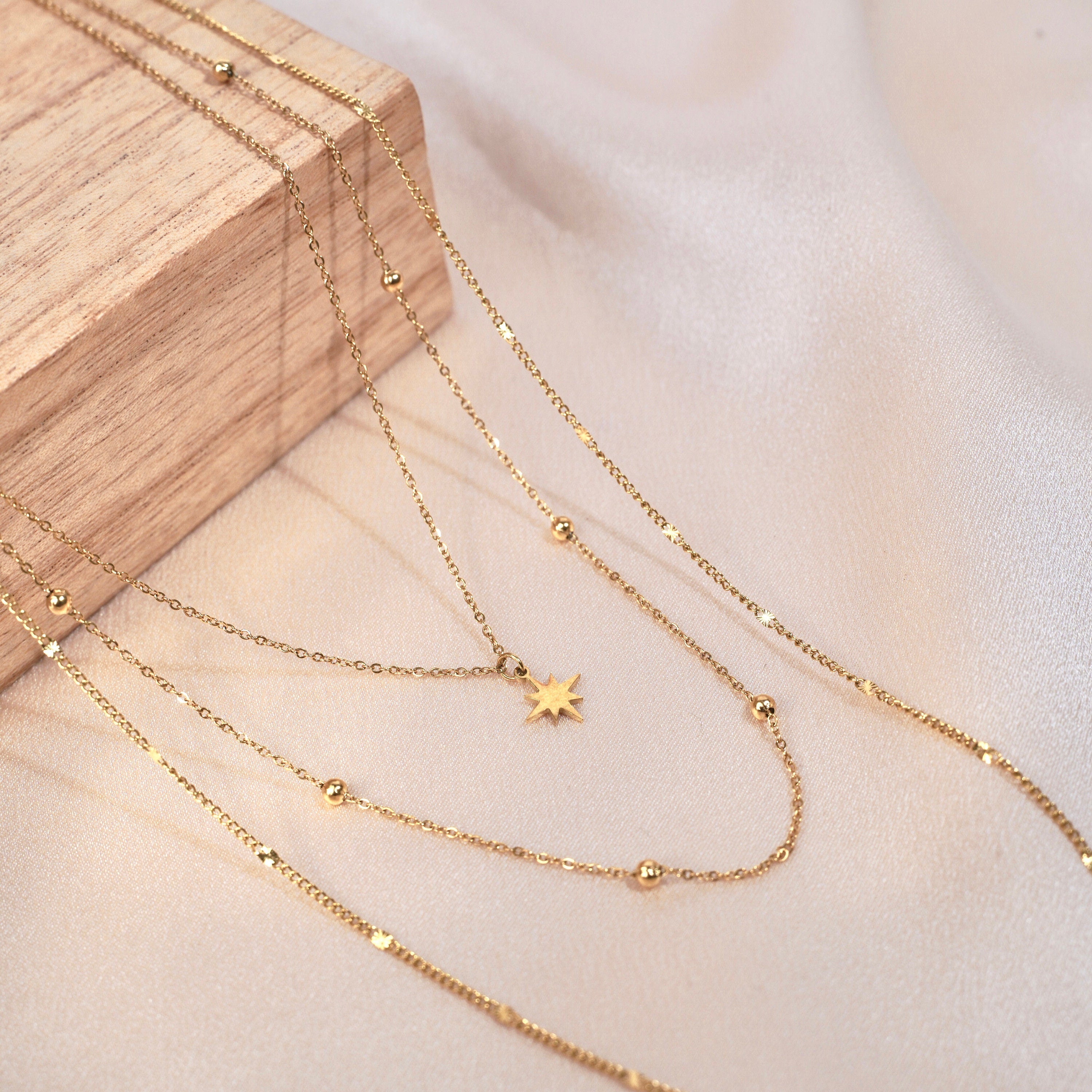 Collier fin triple rang chaines pendentif étoile / Collier femme acier inoxydable minimaliste chaine