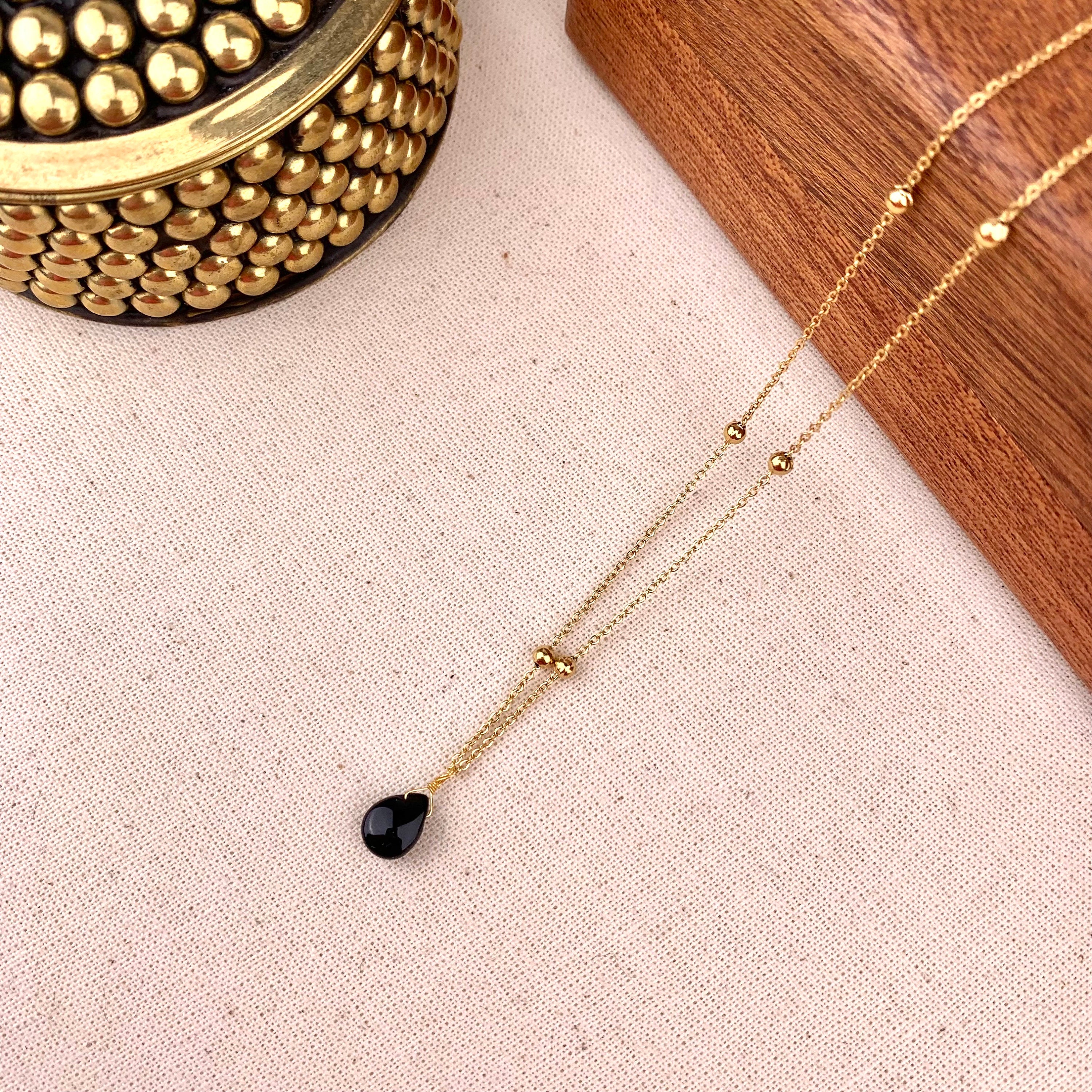 Collier fin pendentif pierre noire / Collier femme minimaliste chaine acier inoxydable
