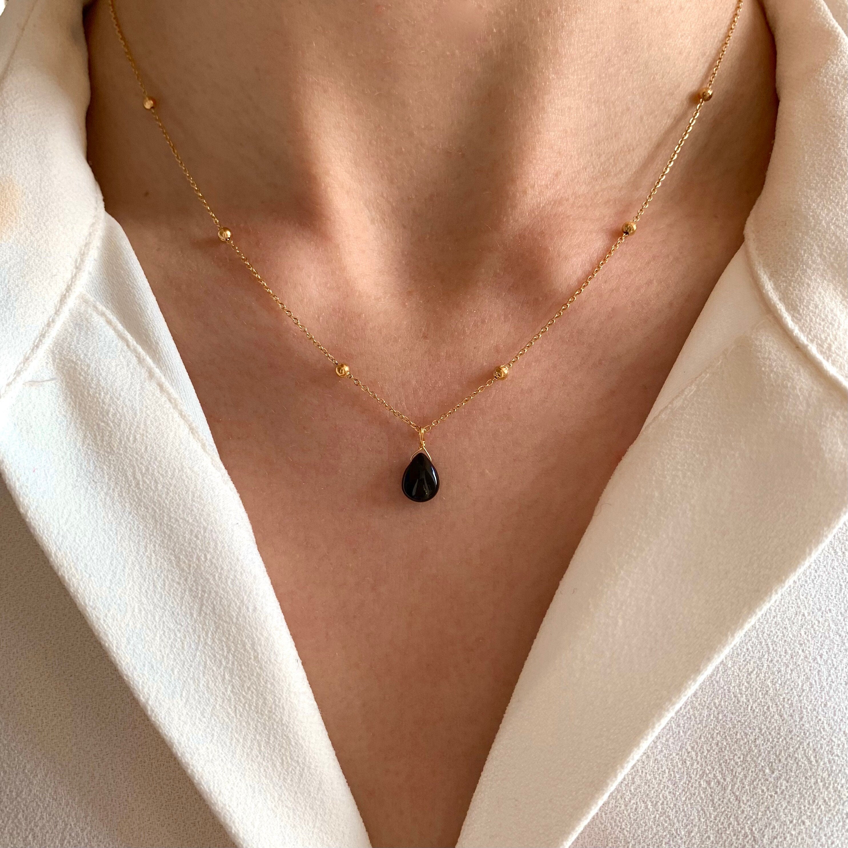 Collier fin pendentif pierre noire / Collier femme minimaliste chaine acier inoxydable