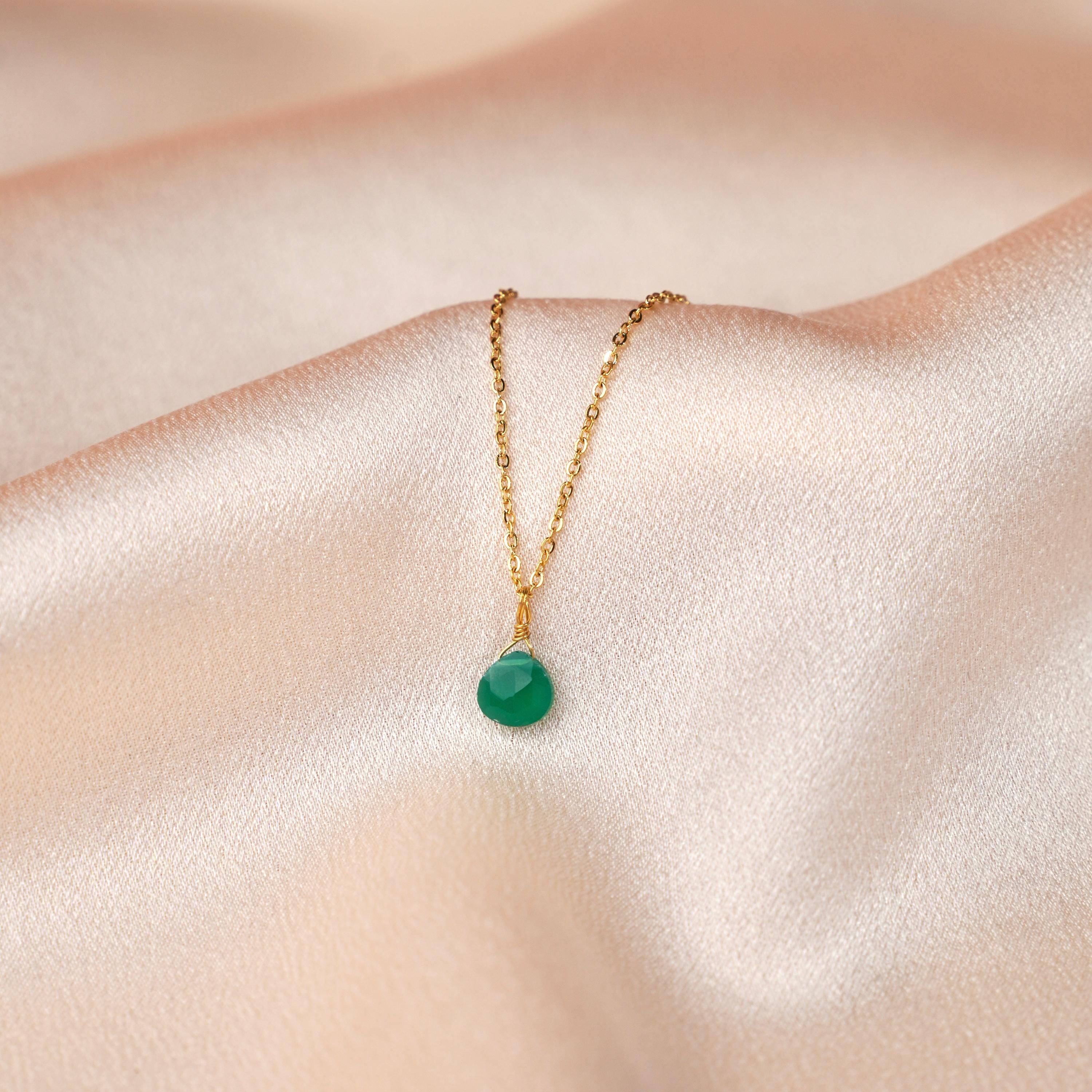 Collier fin chaine acier inoxydable pendentif pierre Agathe verte / Collier femme minimaliste chaine fine pierre naturelle goutte