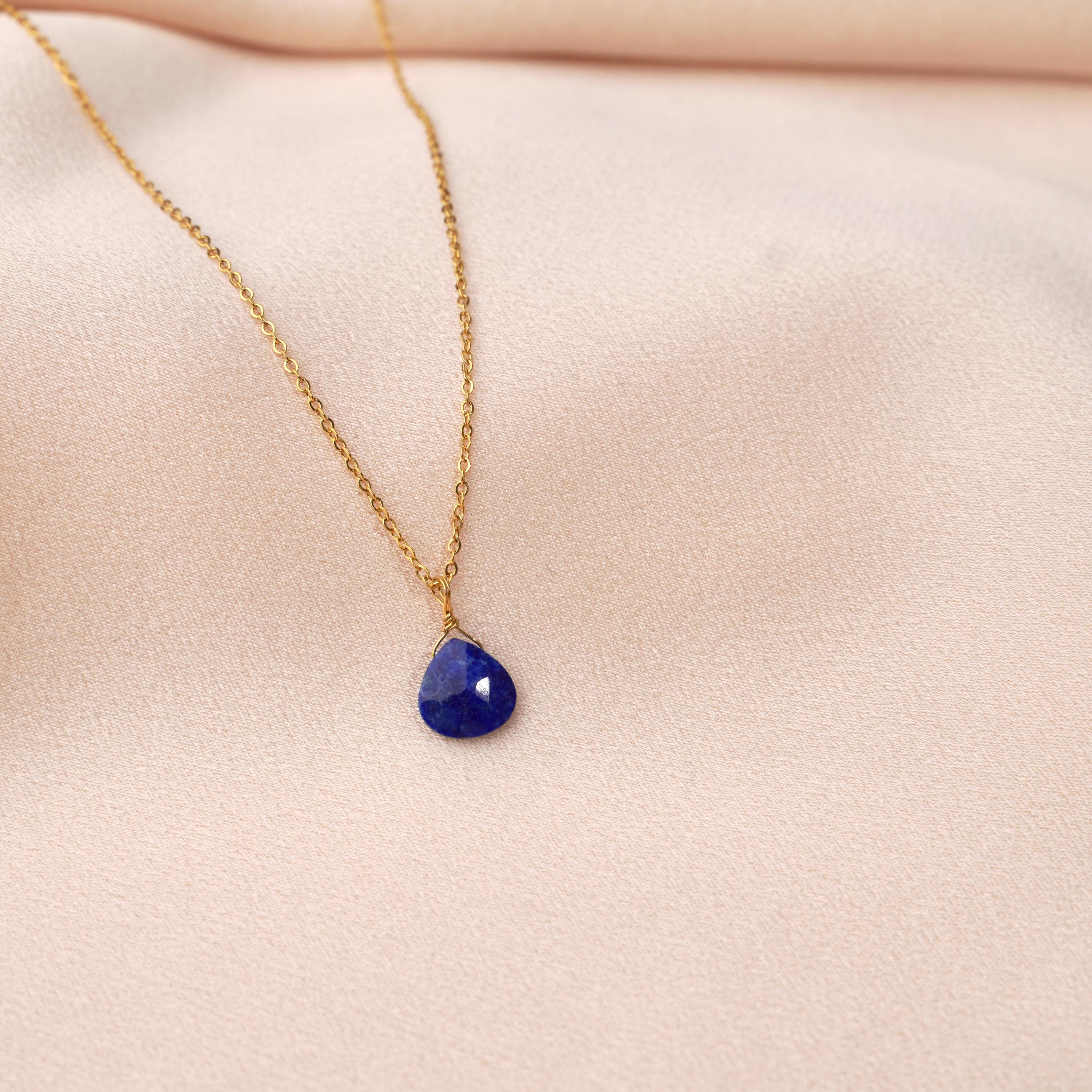 Collier femme pendentif Lapis Lazuli chaine fine / Collier acier inoxydable pierre naturelle bleu foncé