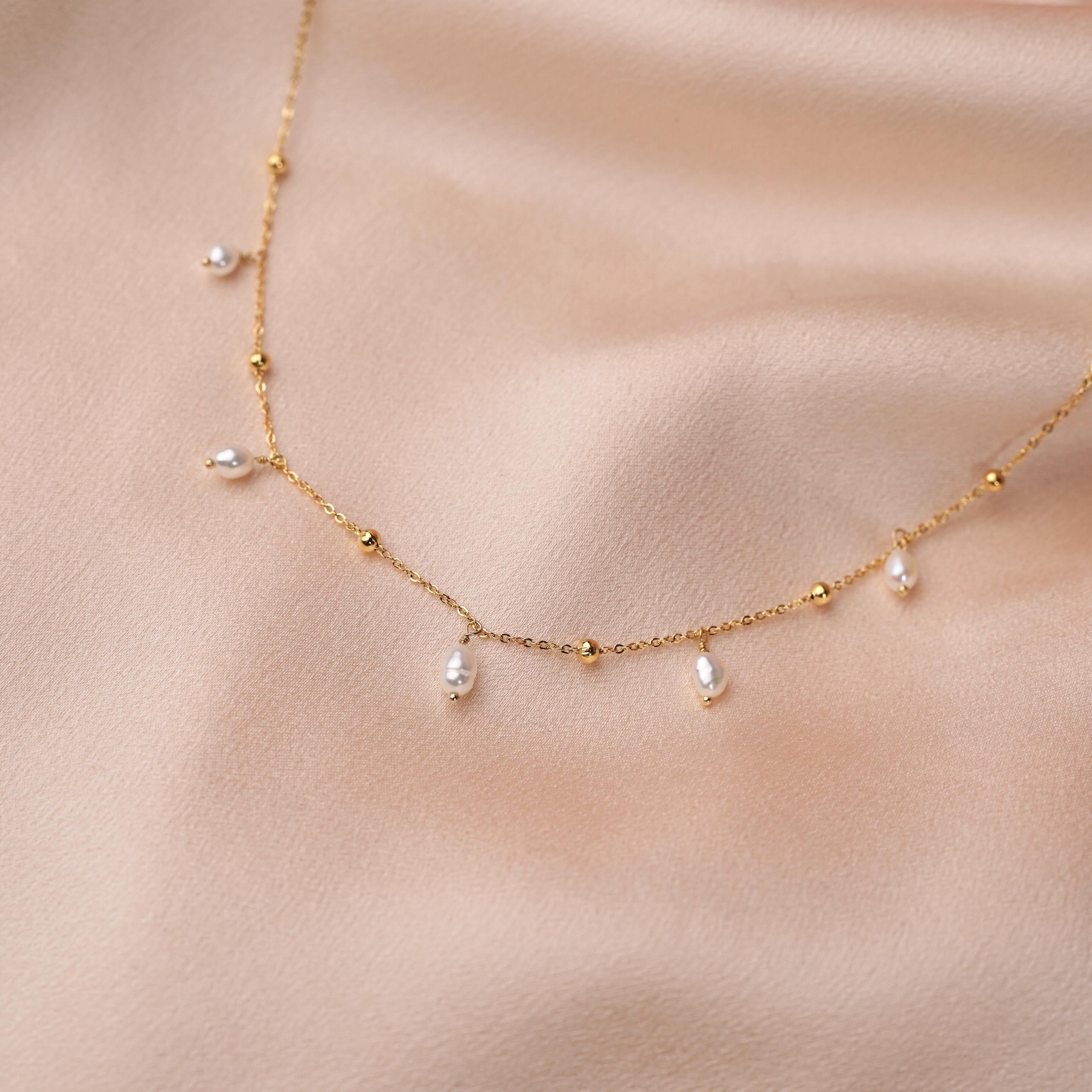 Collier acier inoxydable chaine billes pendants perles d'eau douce nacre / Collier femme ras de cou minimaliste