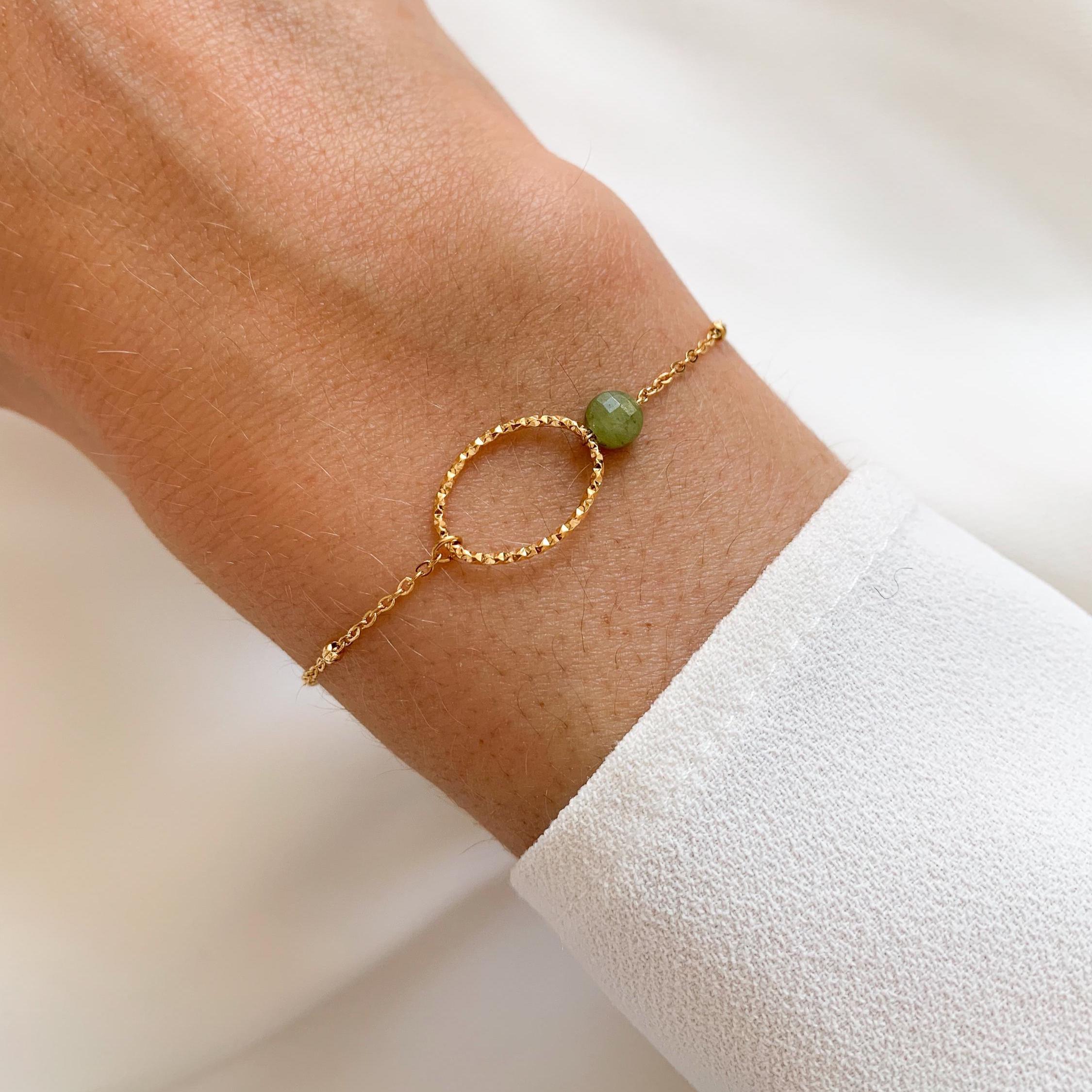 Bracelet acier inoxydable pierre naturelle verte serpentine / Bracelet anneau ovale doré chaine fine perle verte