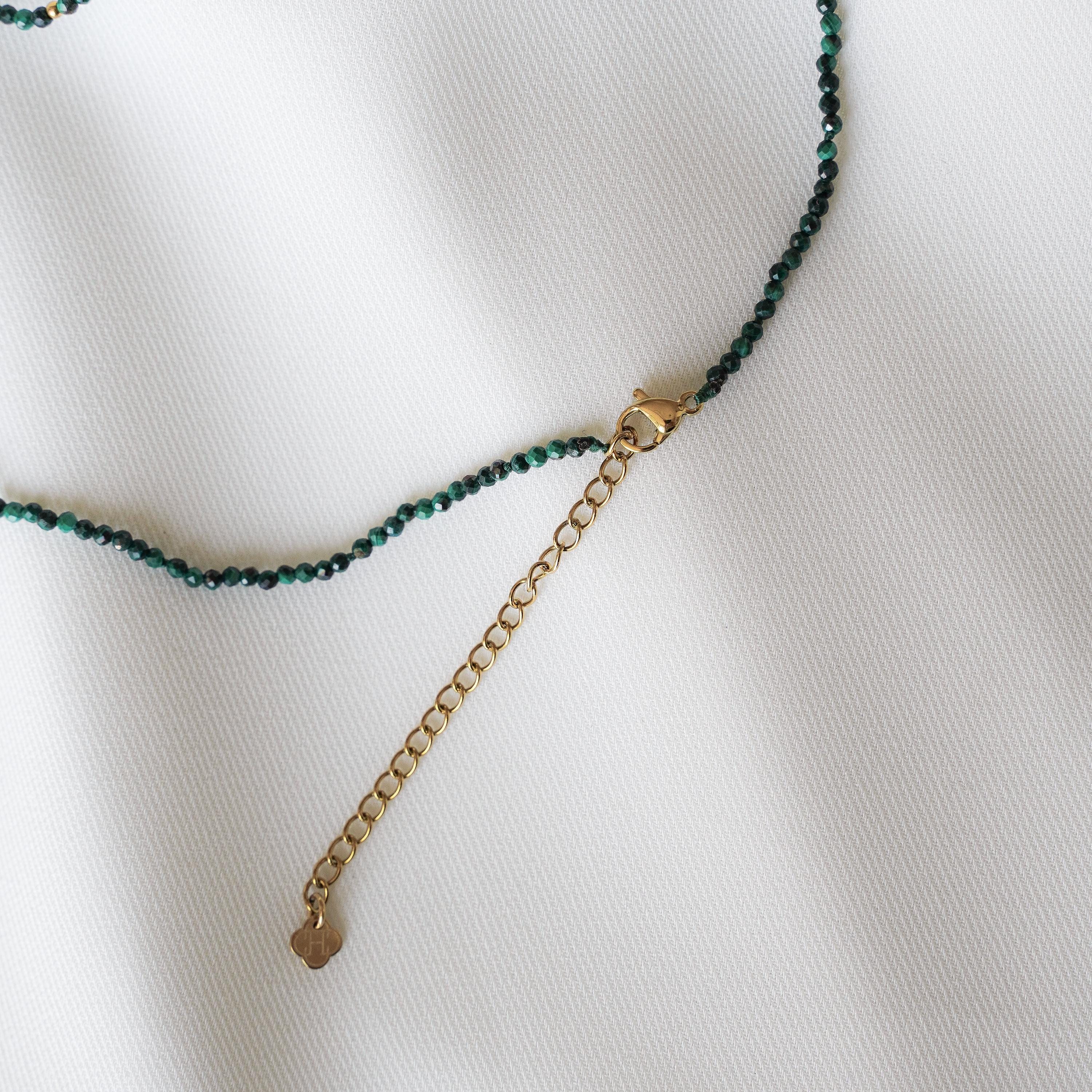 Collier pierre naturelle Rubis Zoisite et Malachite / Collier femme en perles vertes avec pendentif en pierre verte