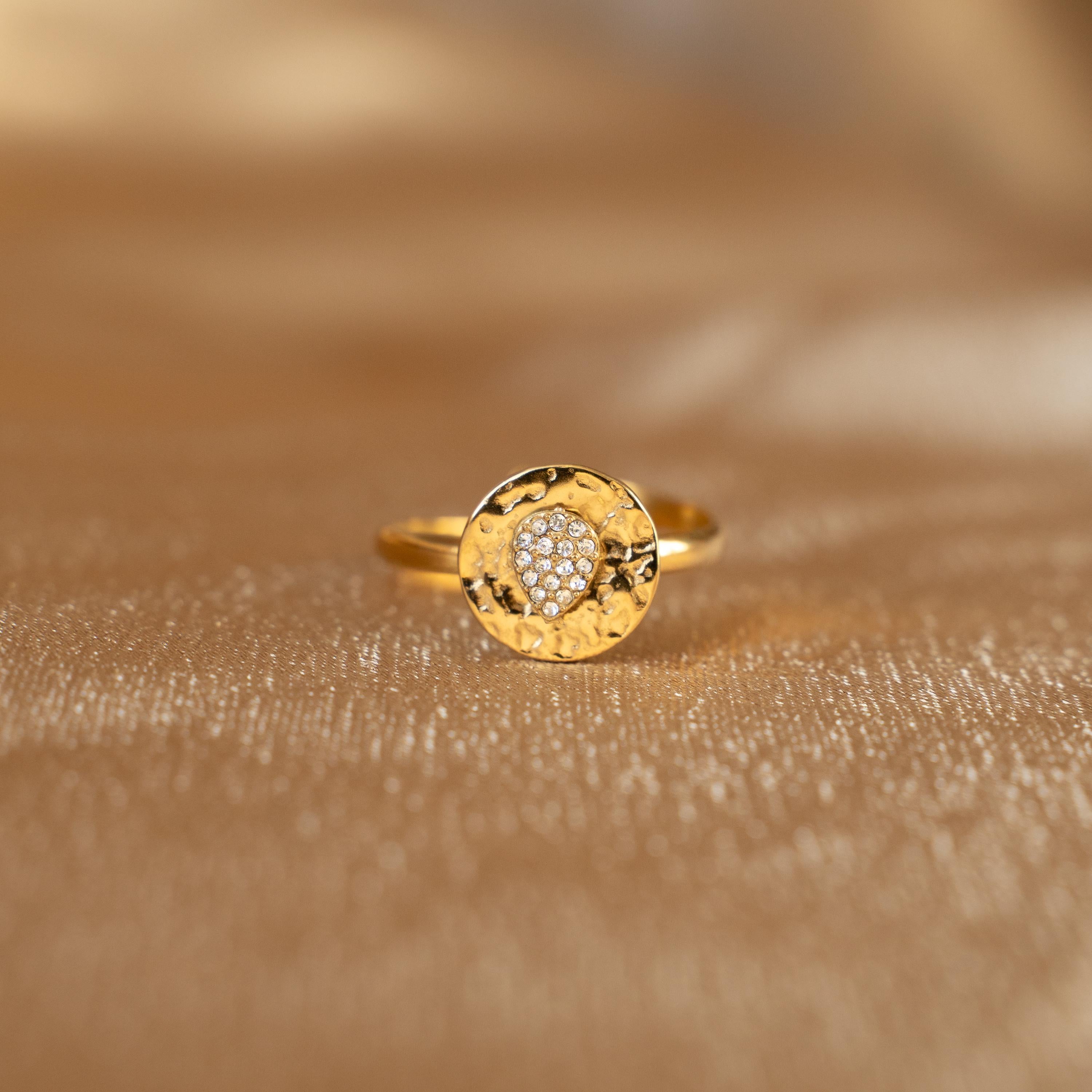 Bague fine femme acier inoxydable cercle martelé goutte oxyde de zirconium / résistant à l'eau