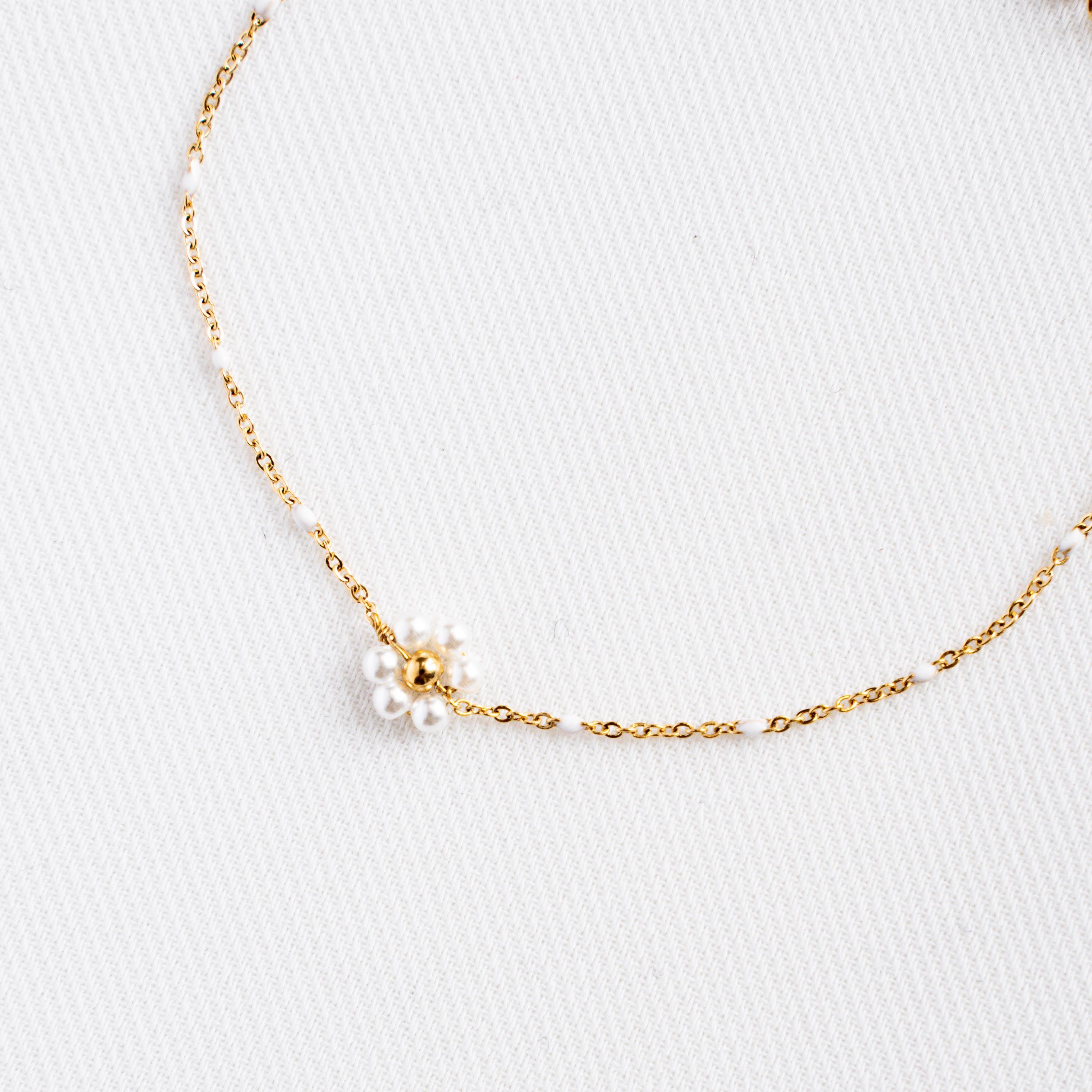 Bracelet fleur en perles blanches / Bracelet femme fleur blanche