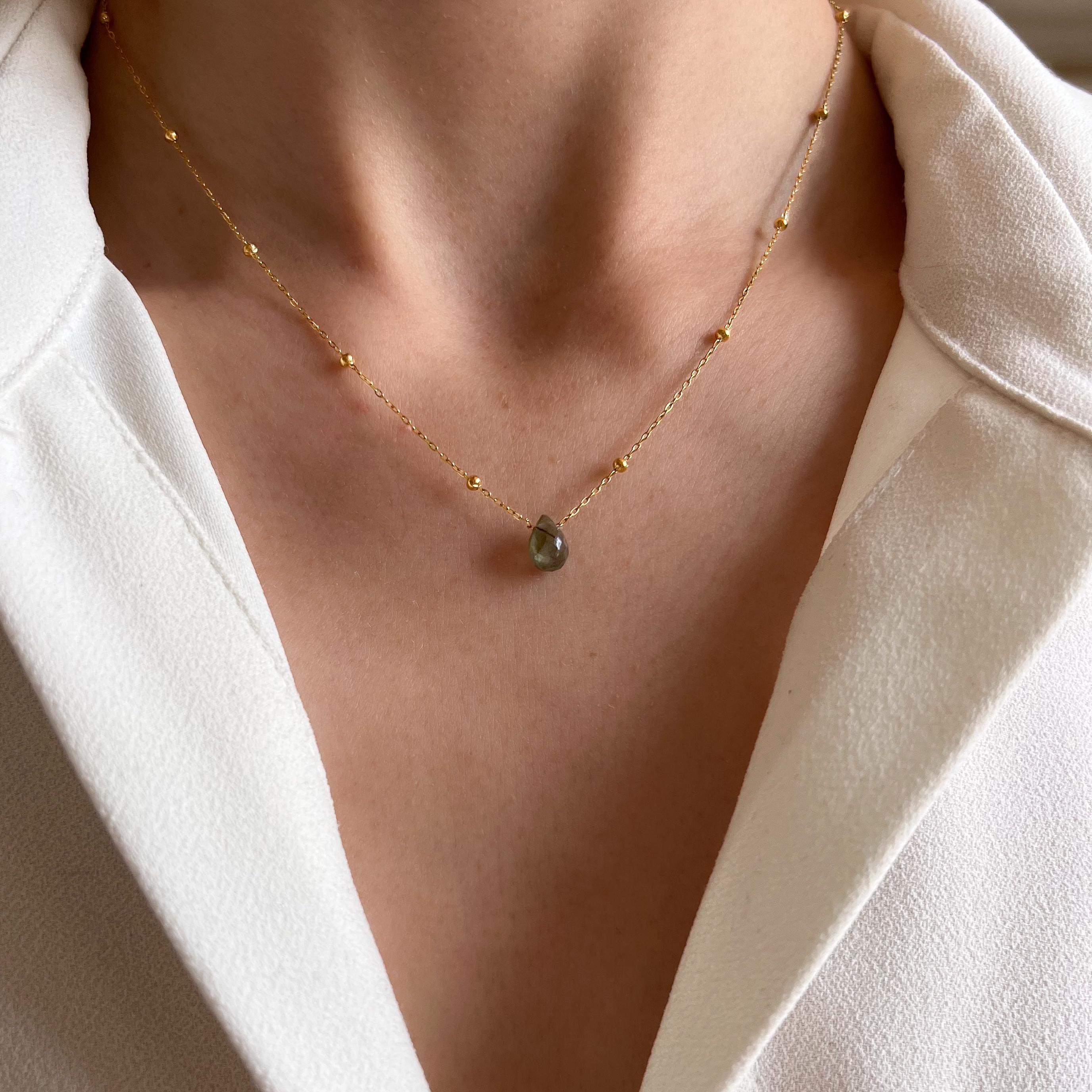 Collier fin pendentif pierre labradorite goutte / Collier femme minimaliste chaine acier inoxydable pierre naturelle / Cadeau femme