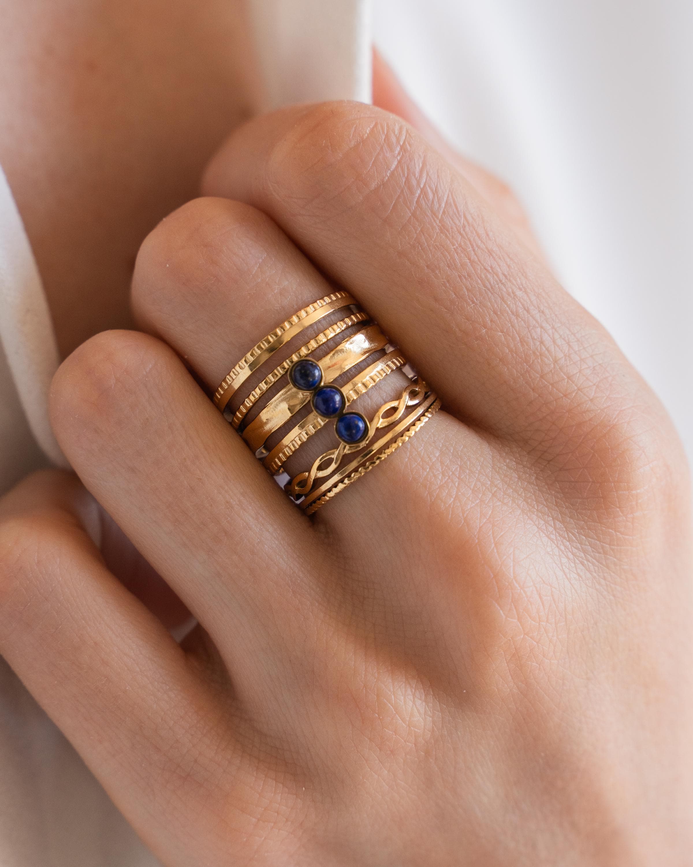 Bague femme acier inoxydable pierre naturelle lapis lazuli / bague multi rangs réglable dorée pierre bleu foncé
