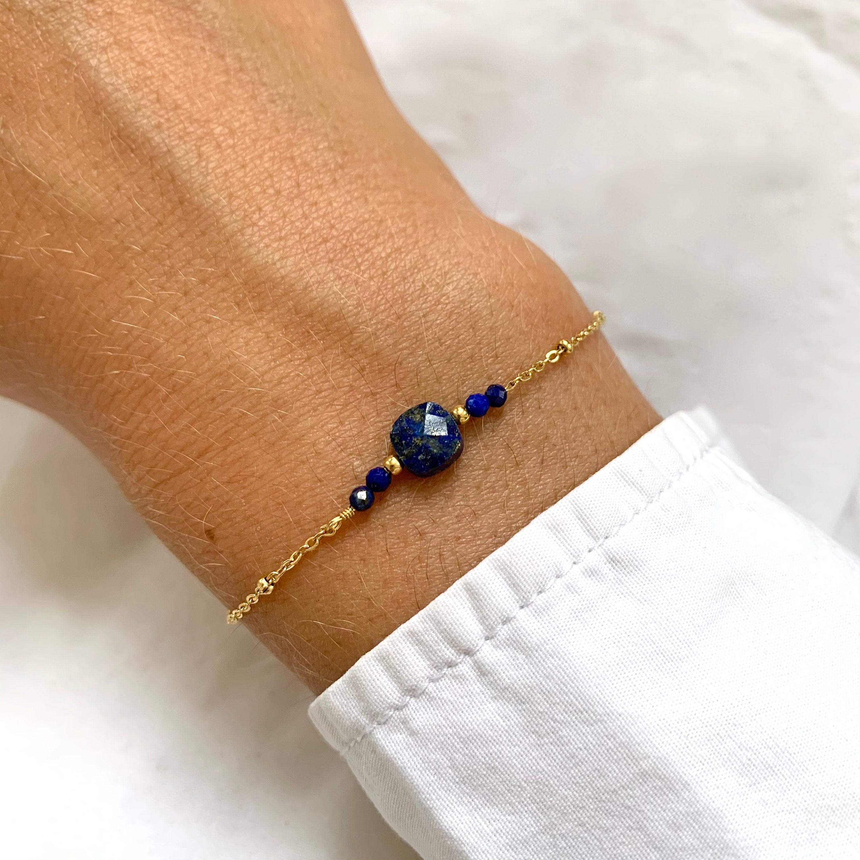 Bracelet acier inoxydable pierre naturelle lapis lazuli / Bracelet chaine fine perle carré bleu