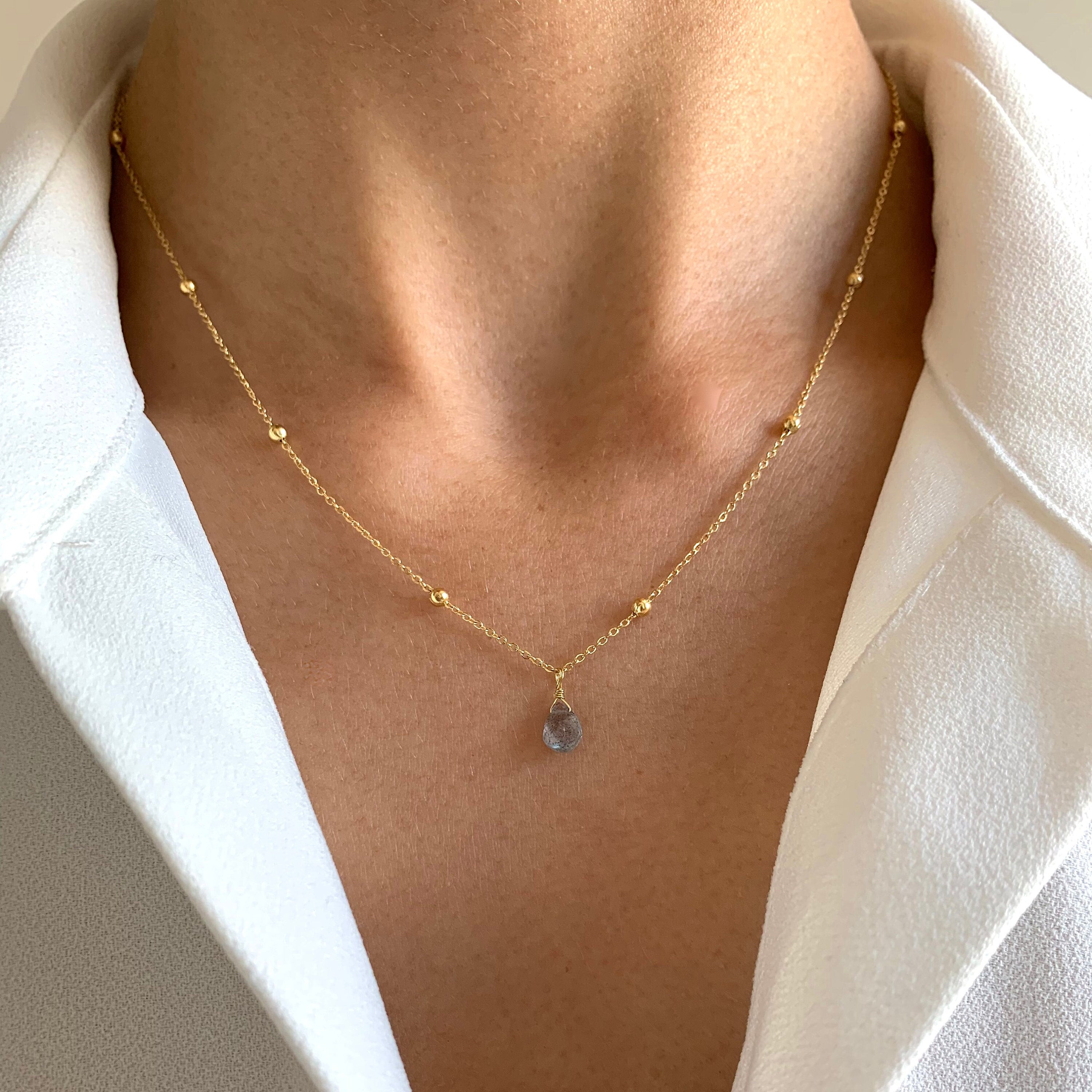 Collier fin pendentif pierre labradorite / Collier femme minimaliste chaine acier inoxydable / Cadeau femme