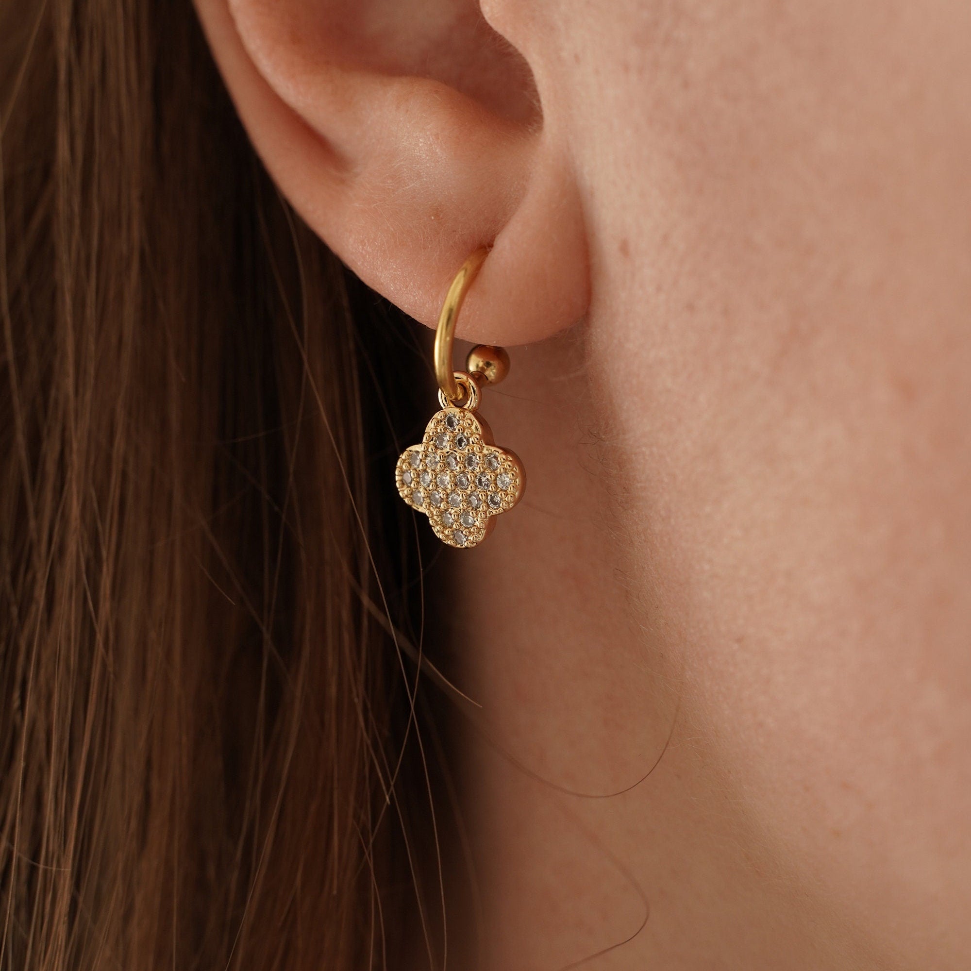 Boucles d'oreilles acier inoxydable pendantes trèfle brilliant
