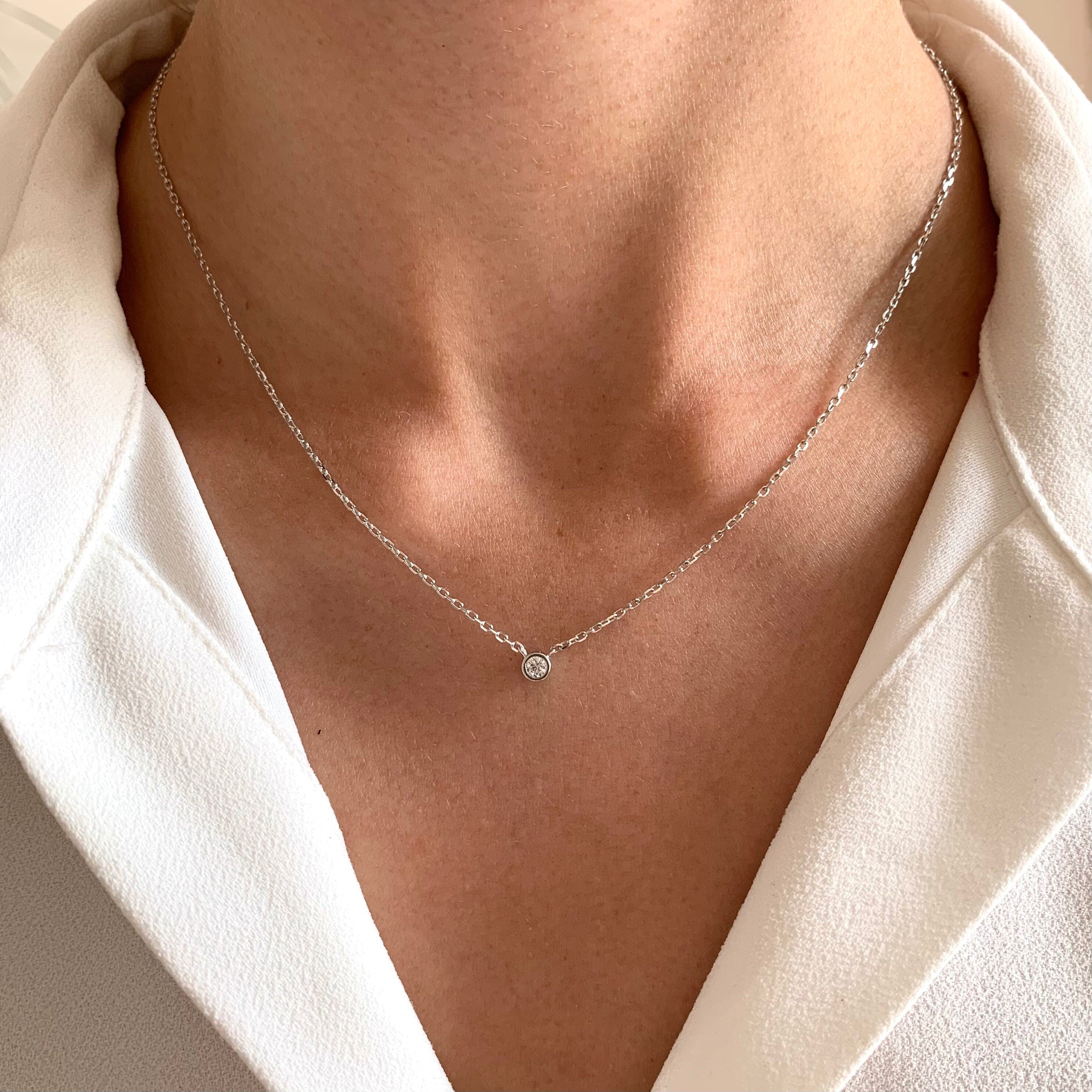 Collier plaqué or 18 carats pendentif rond oxyde de zirconium / Cadeau femme
