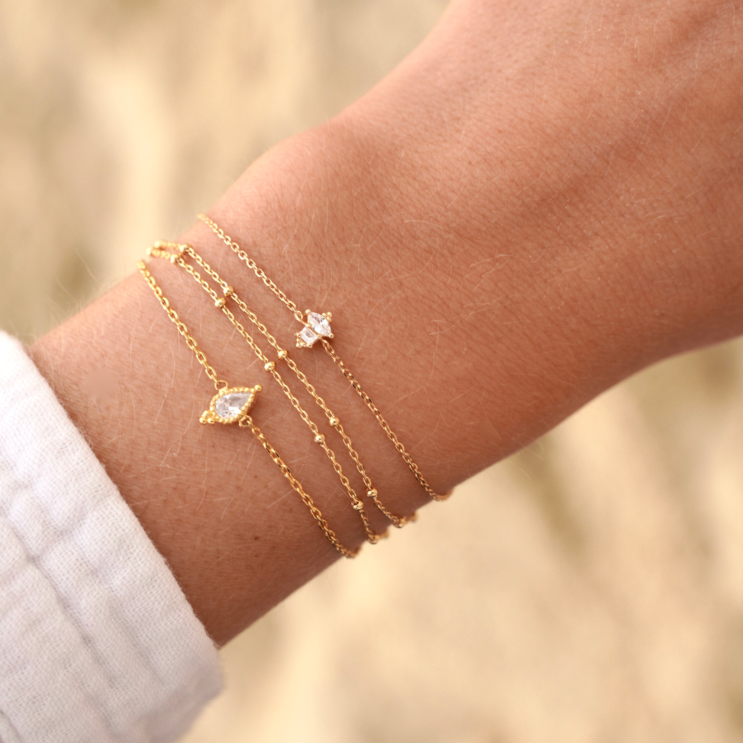 Bracelet femme plaqué or goutte zircon brilliant effet diamant chaine fine / Bracelet fin minimaliste