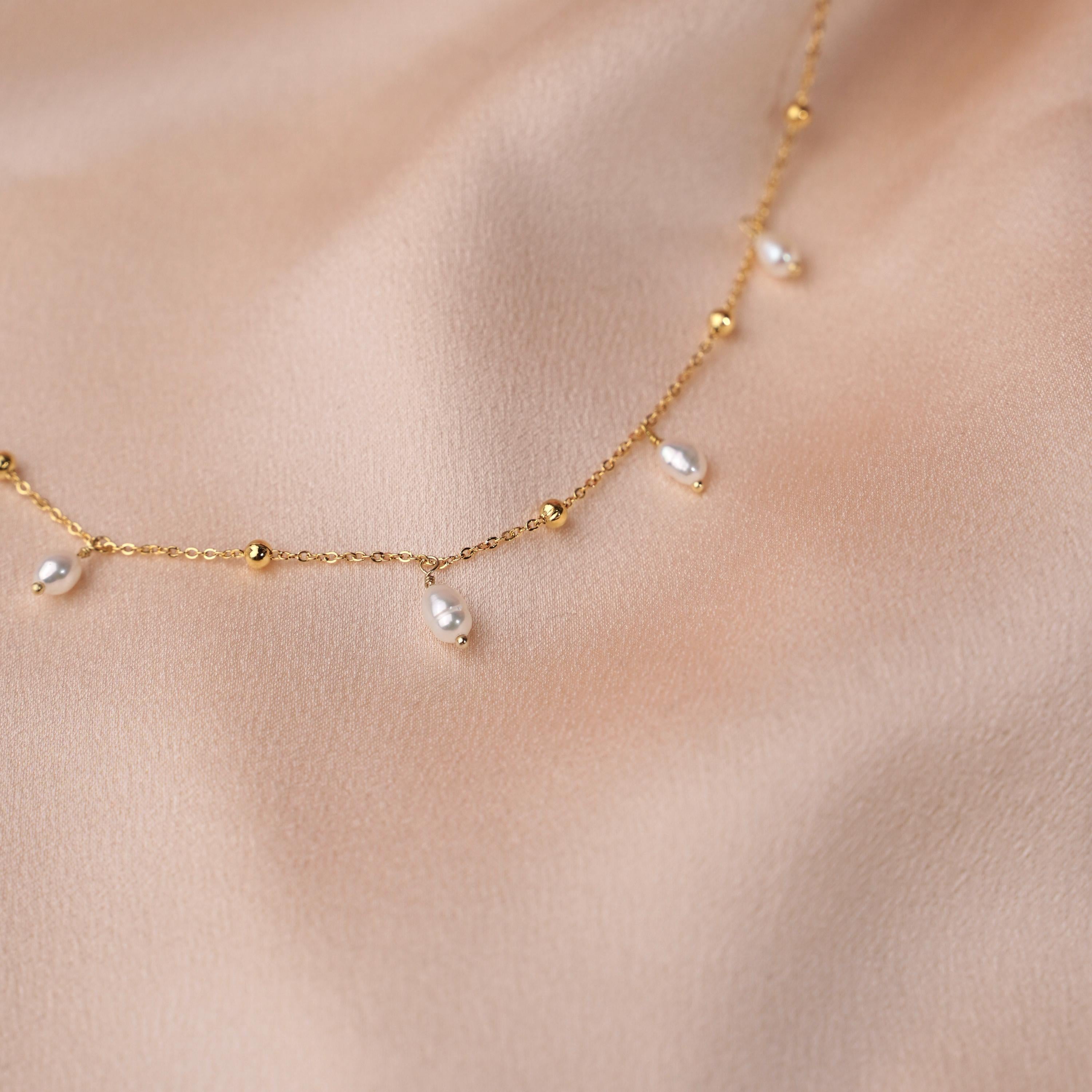 Collier acier inoxydable chaine billes pendants perles d'eau douce nacre / Collier femme ras de cou minimaliste