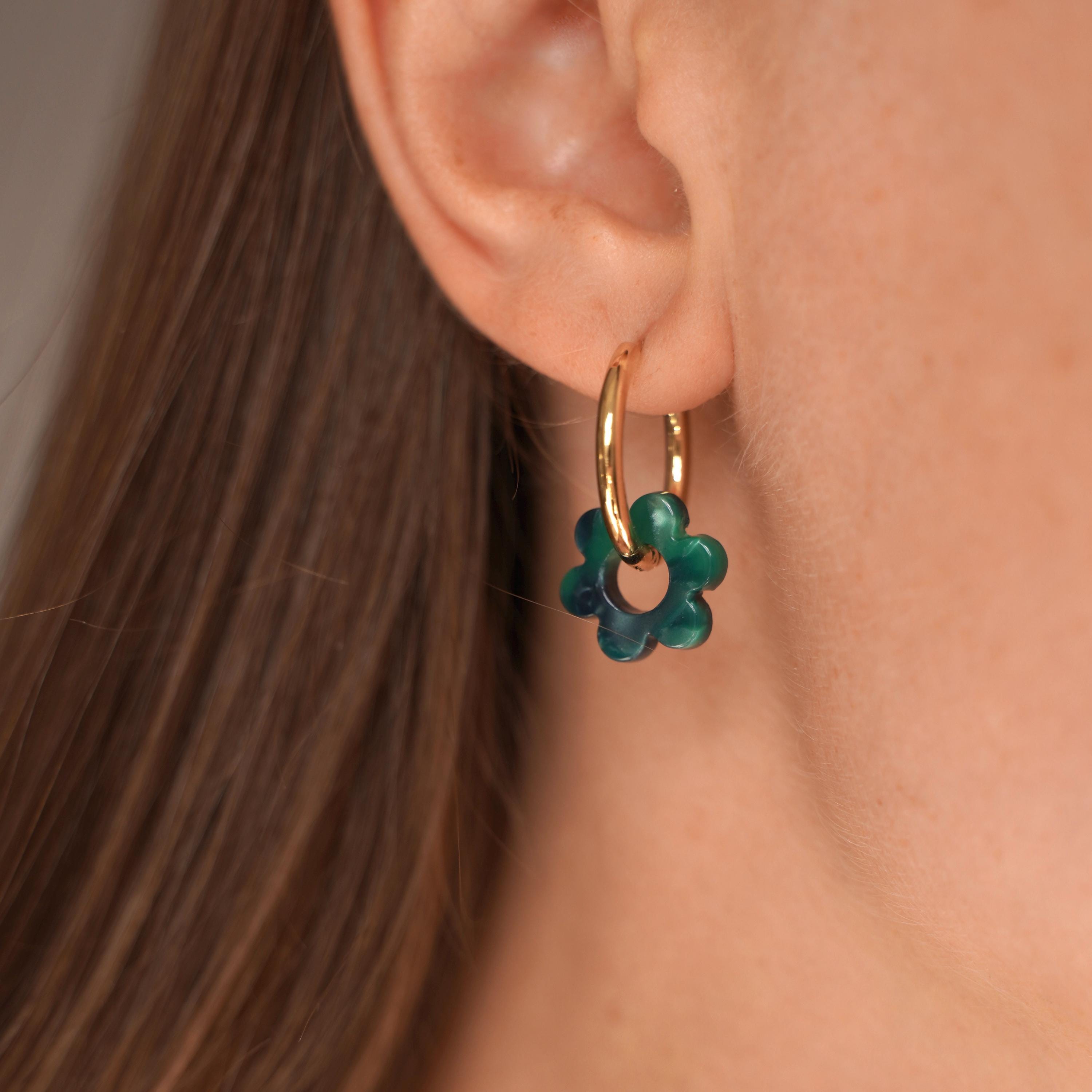 Petites créoles acier inoxydable fleur marron / Boucles d'oreilles anneau pendentif fleur ambrée