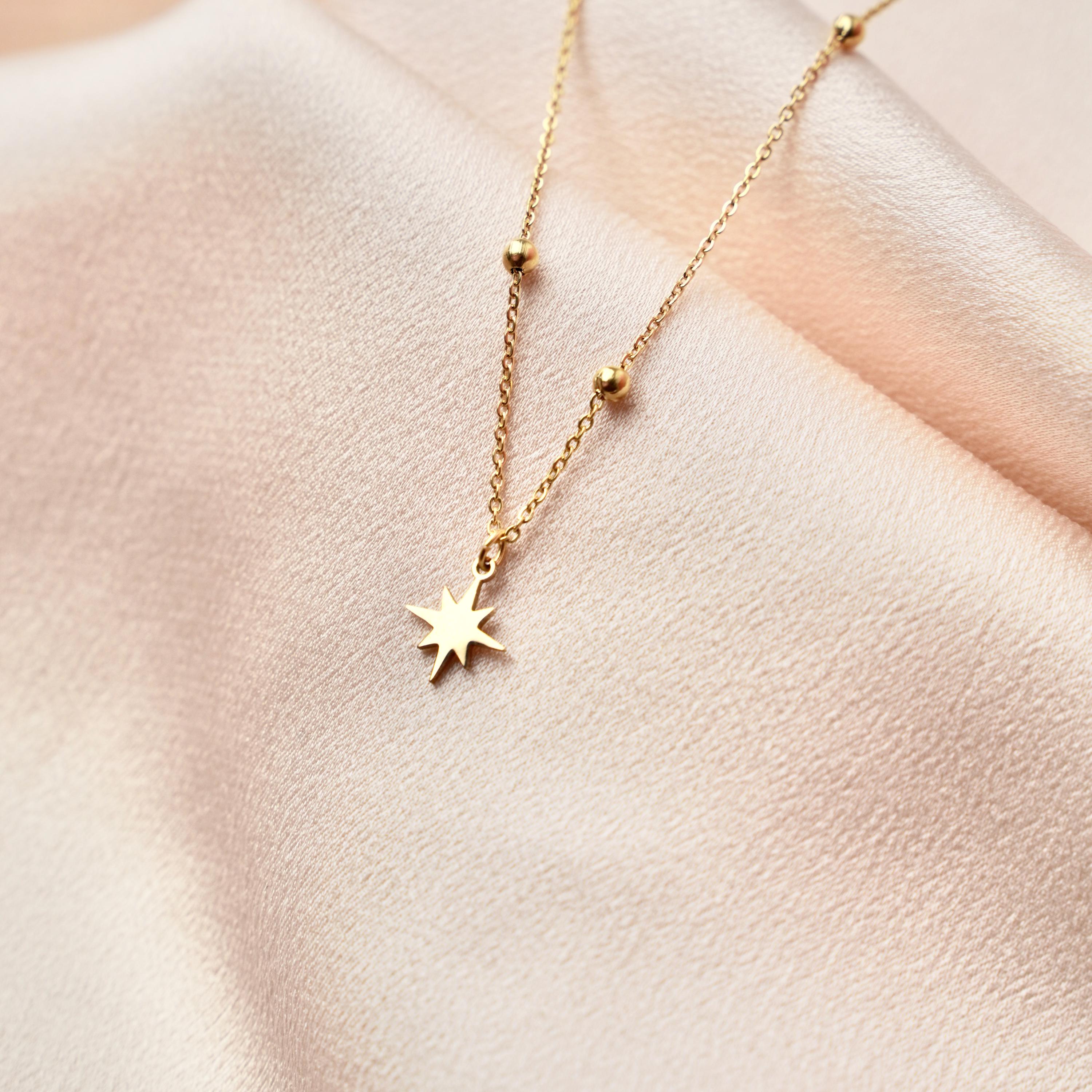 Collier acier inoxydable pendentif étoile chaine boule / Collier femme fin chaine billes