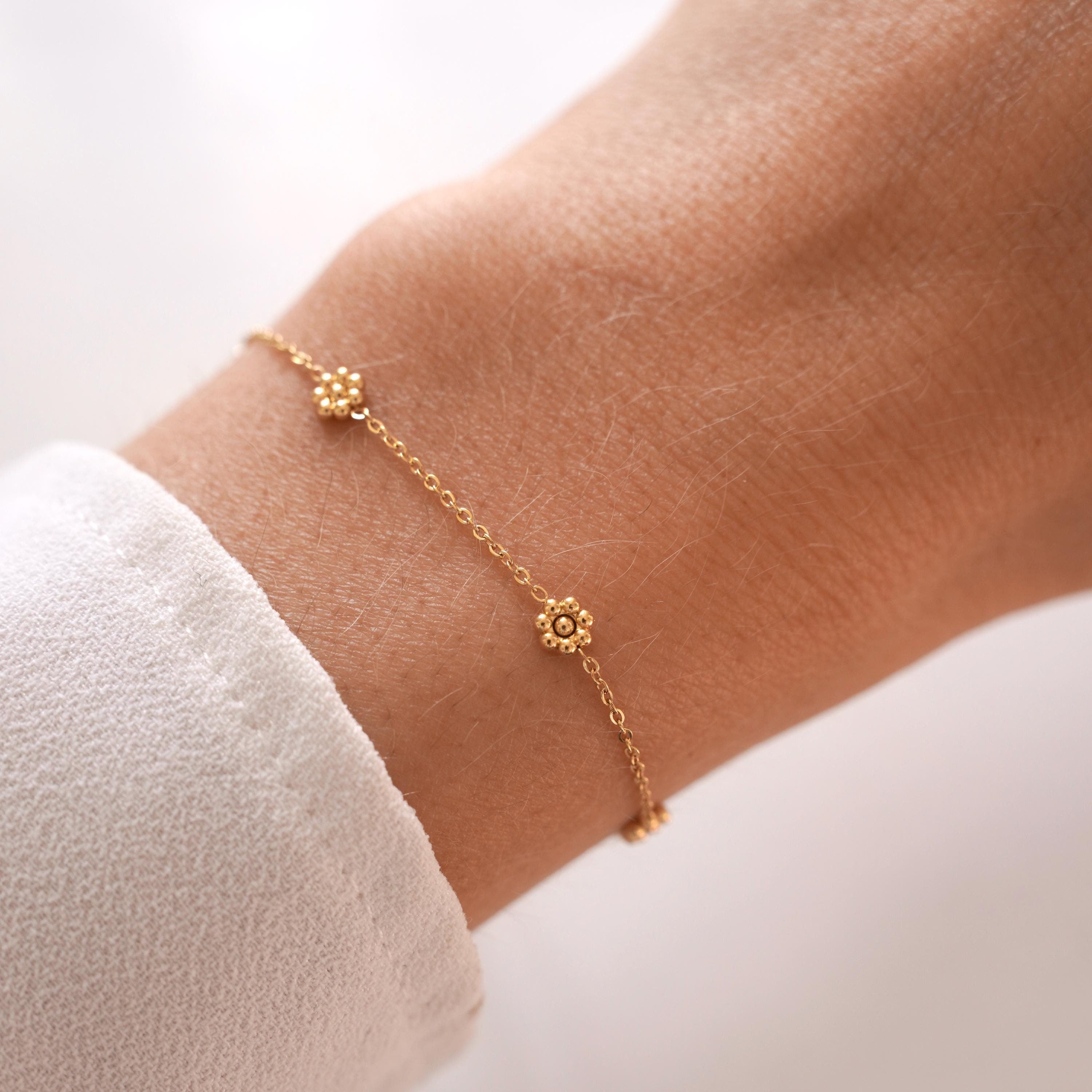Bracelet femme acier inoxydable pendentif fleurs chaine fine