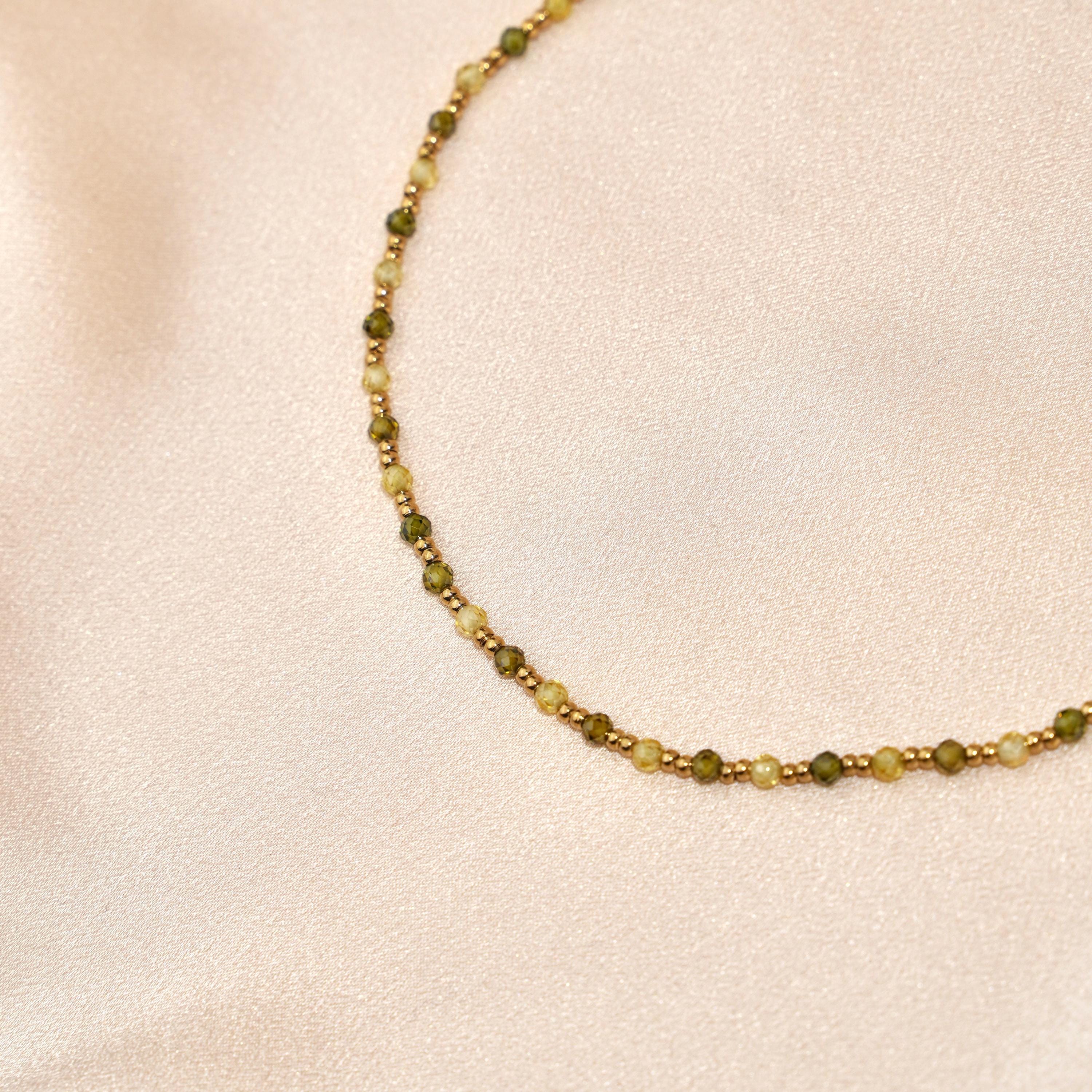 Collier en perles vertes / Collier femme perles en cristal vert et acier inoxydable