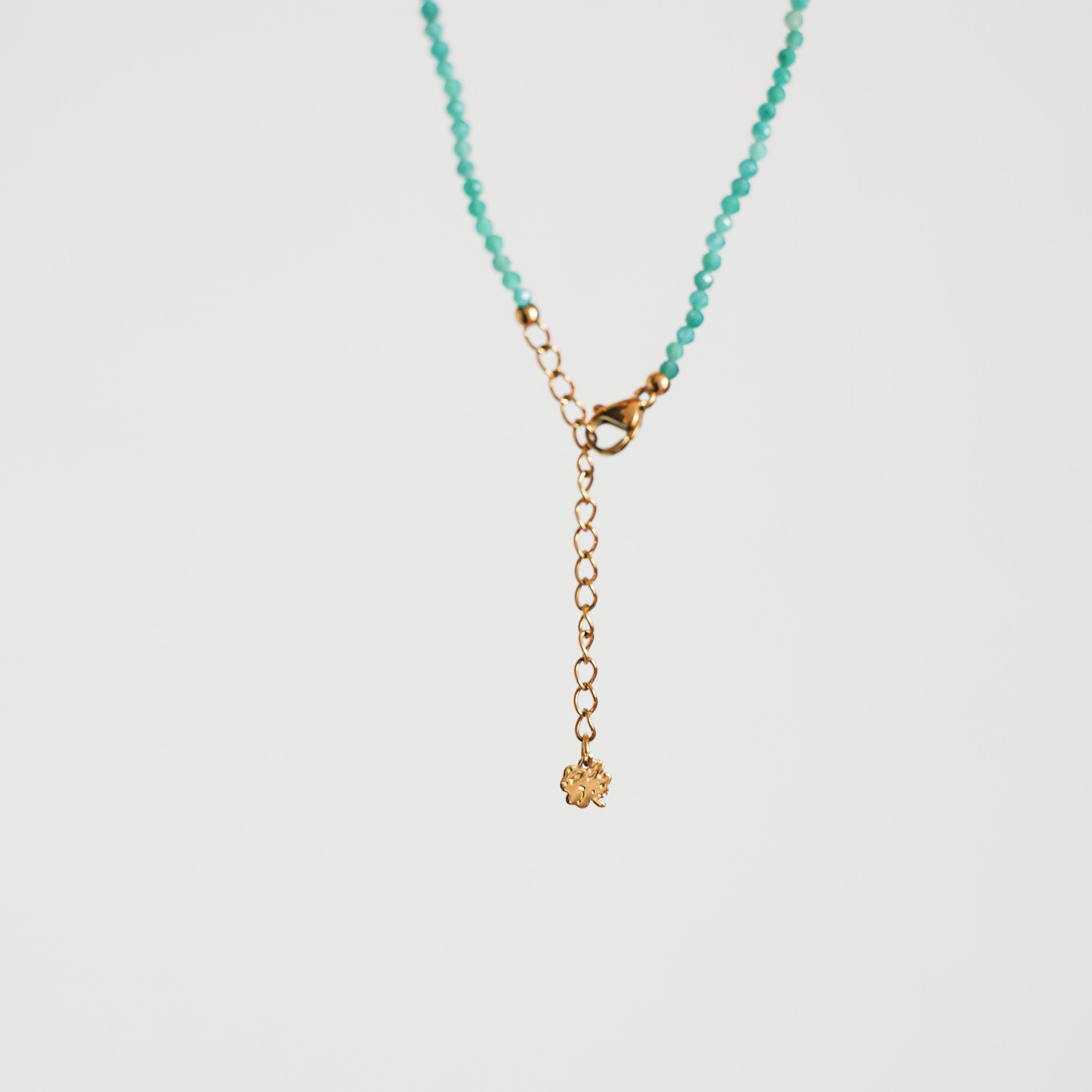 Collier perles bleues / Collier femme perles pendentif rond acier inoxydable