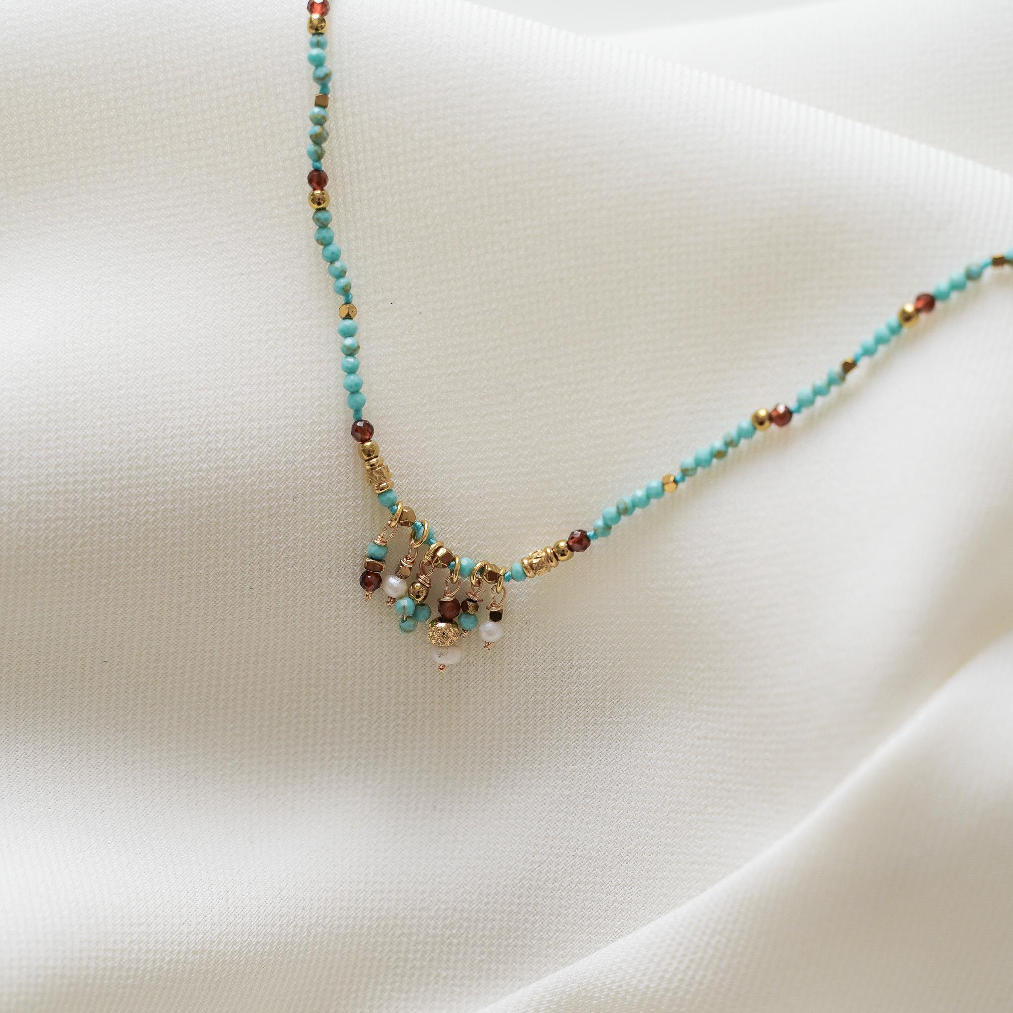 Collier pierre naturelle nacre blanche / Collier femme perles blanches