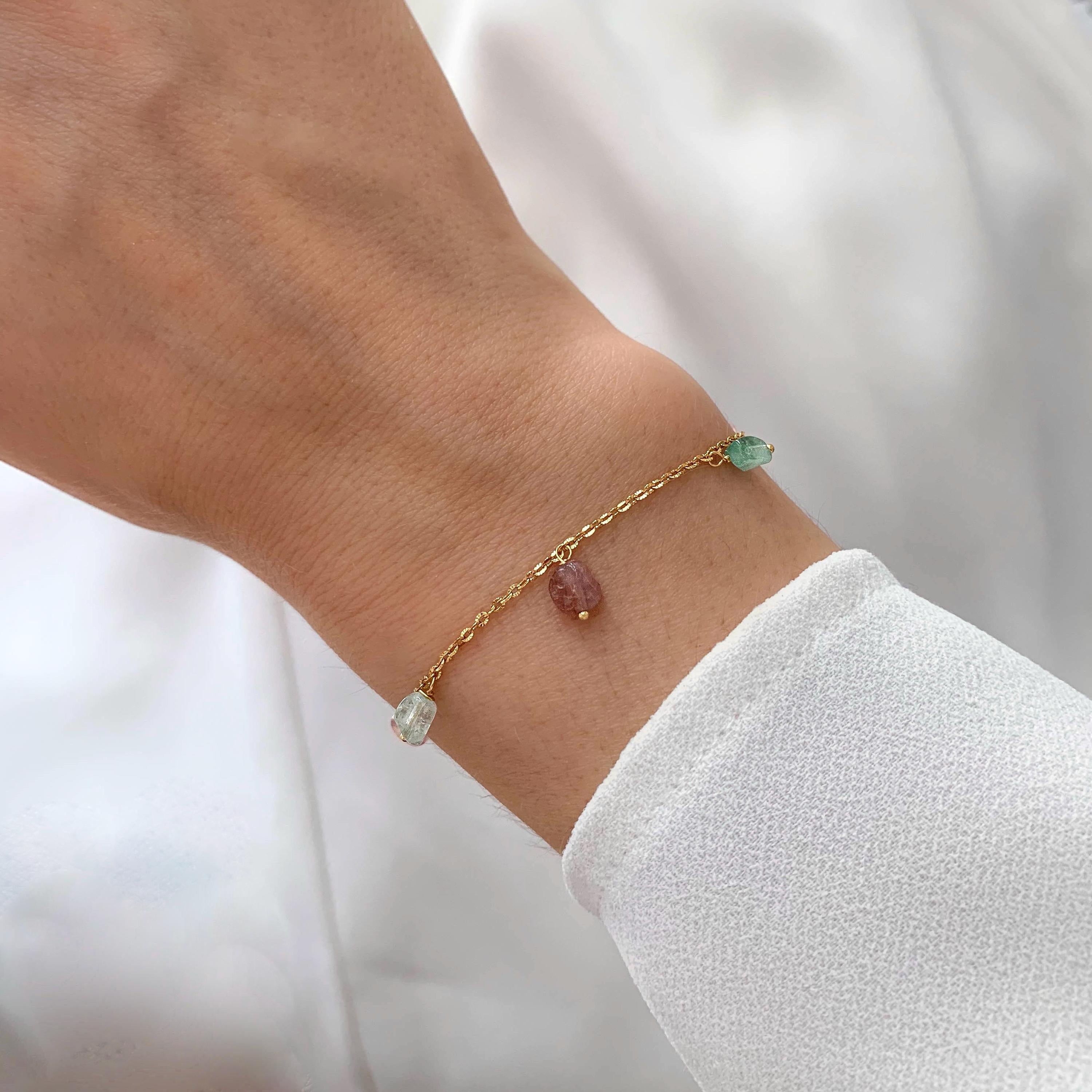 Bracelet fin pierre tourmaline rose verte / bracelet femme perles roses vertes pendentif