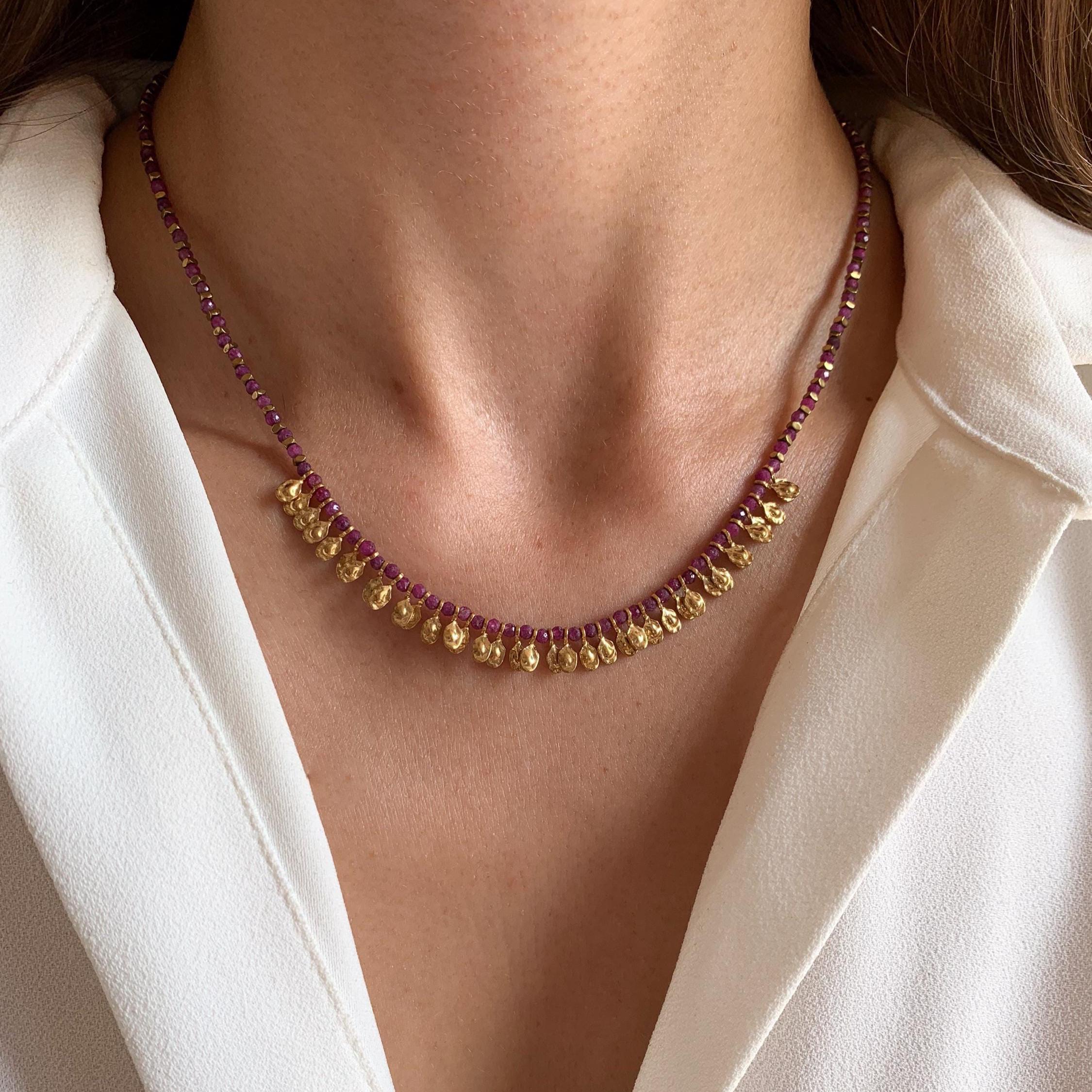 Collier pierre naturelle Apatite pendants dorés / Collier femme perles bleues