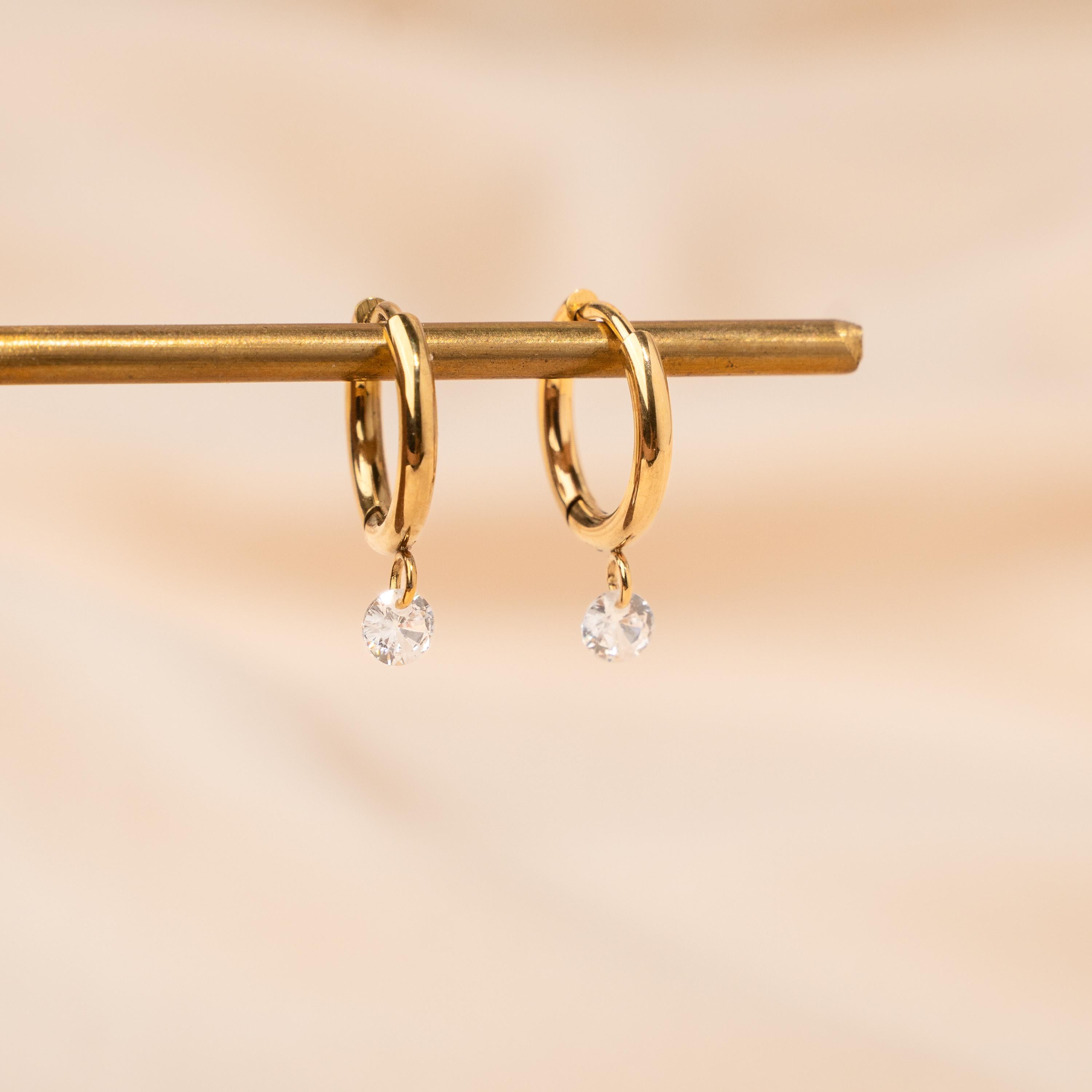 Petites créoles acier inoxydable pendentif pierre oxyde de zirconium brillant / Boucles d'oreilles dormeuses mini créoles rond