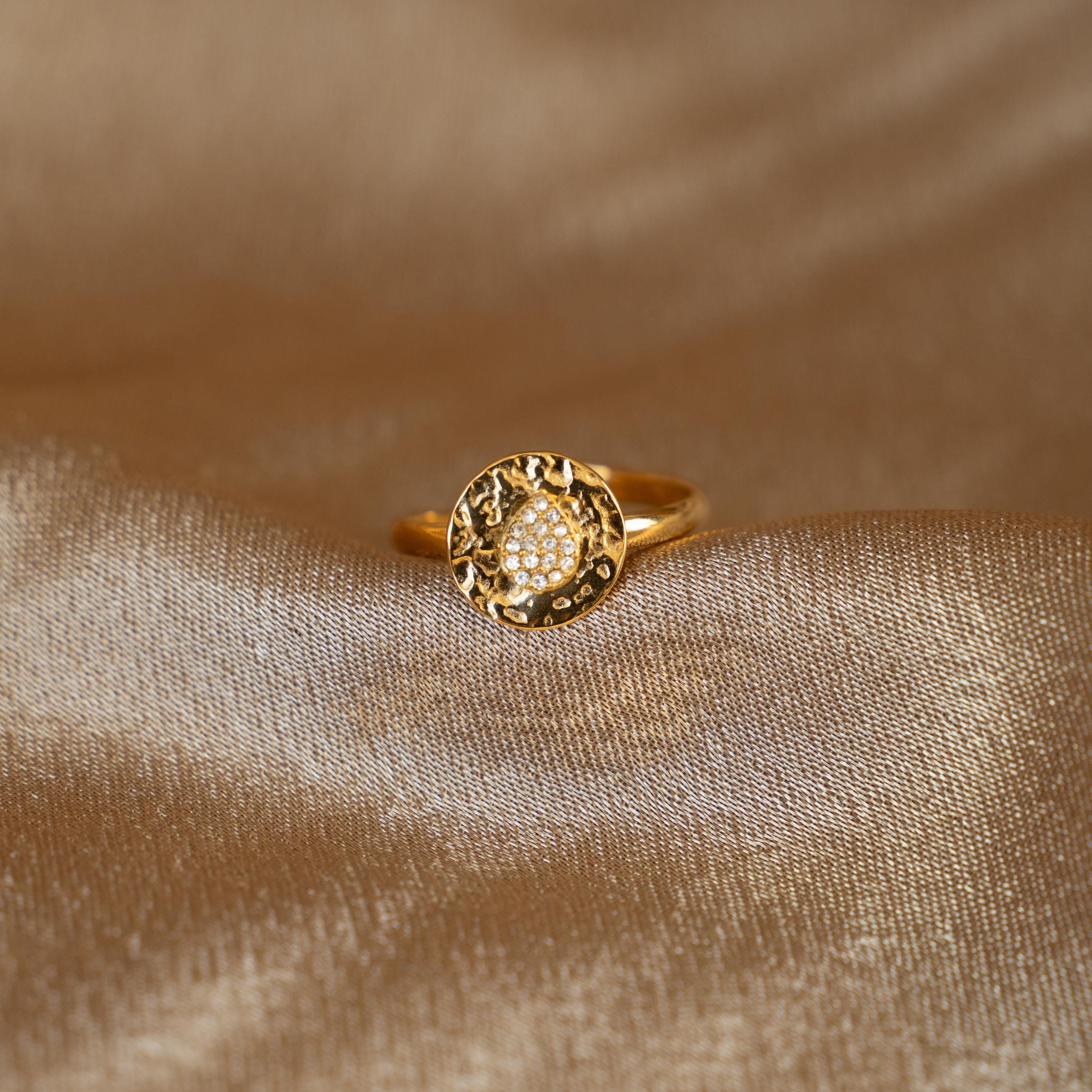 Bague fine femme acier inoxydable cercle martelé goutte oxyde de zirconium / résistant à l'eau