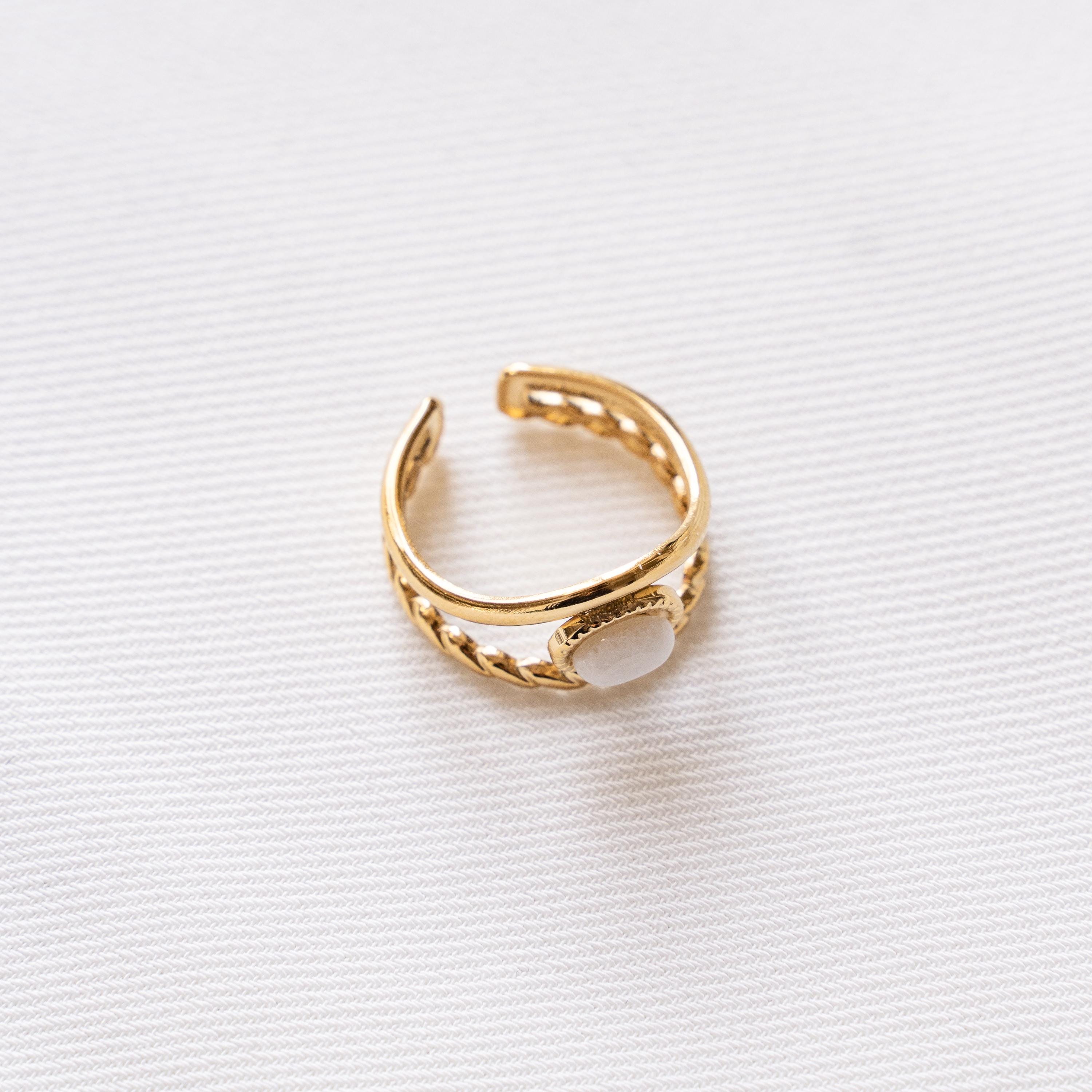 Bague femme acier inoxydable moderne pierre naturelle agate blanche / bague fine réglable dorée water resistant