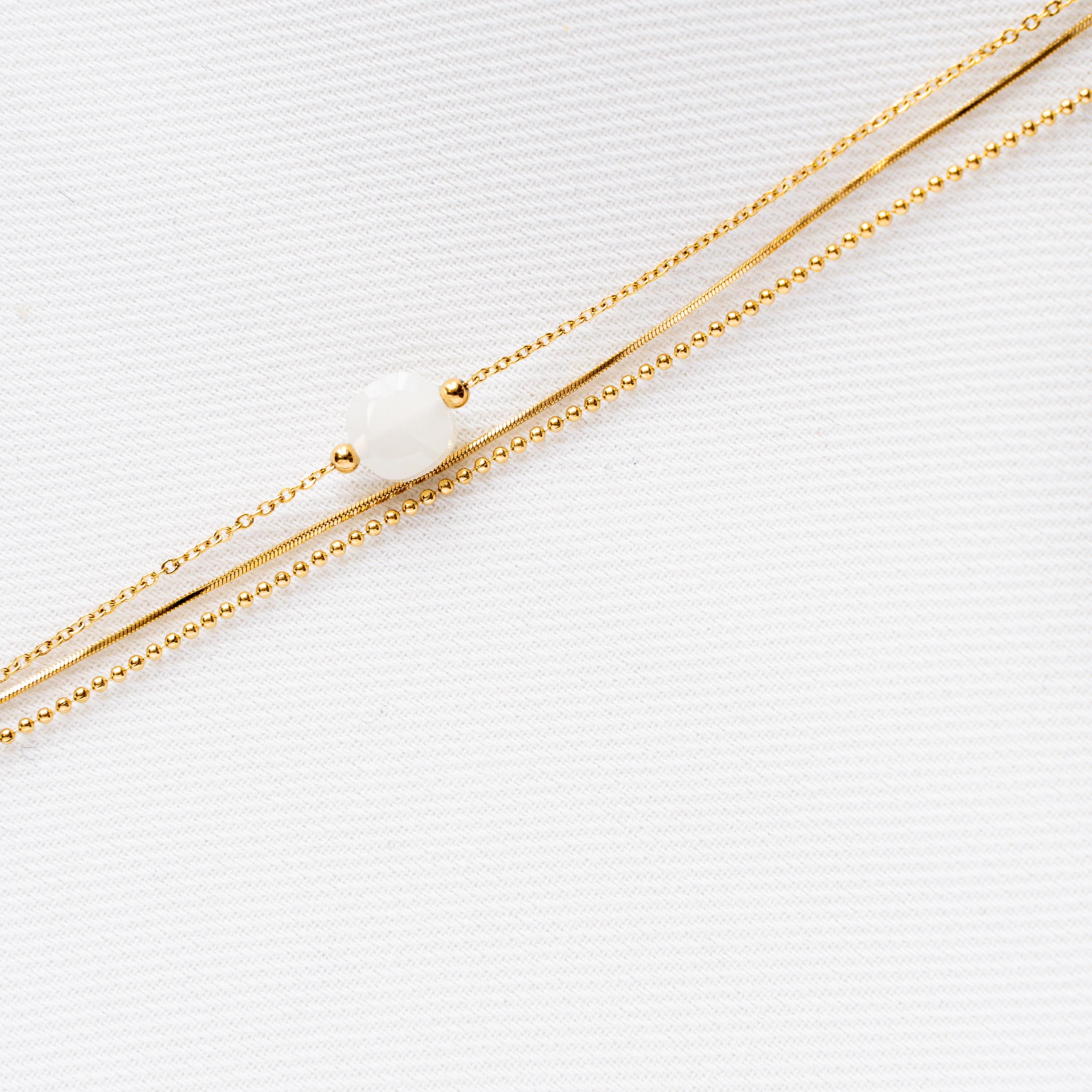 Bracelet femme agate blanche acier inoxydable triple rang chaine fine / Bracelet pierre blanche carrée