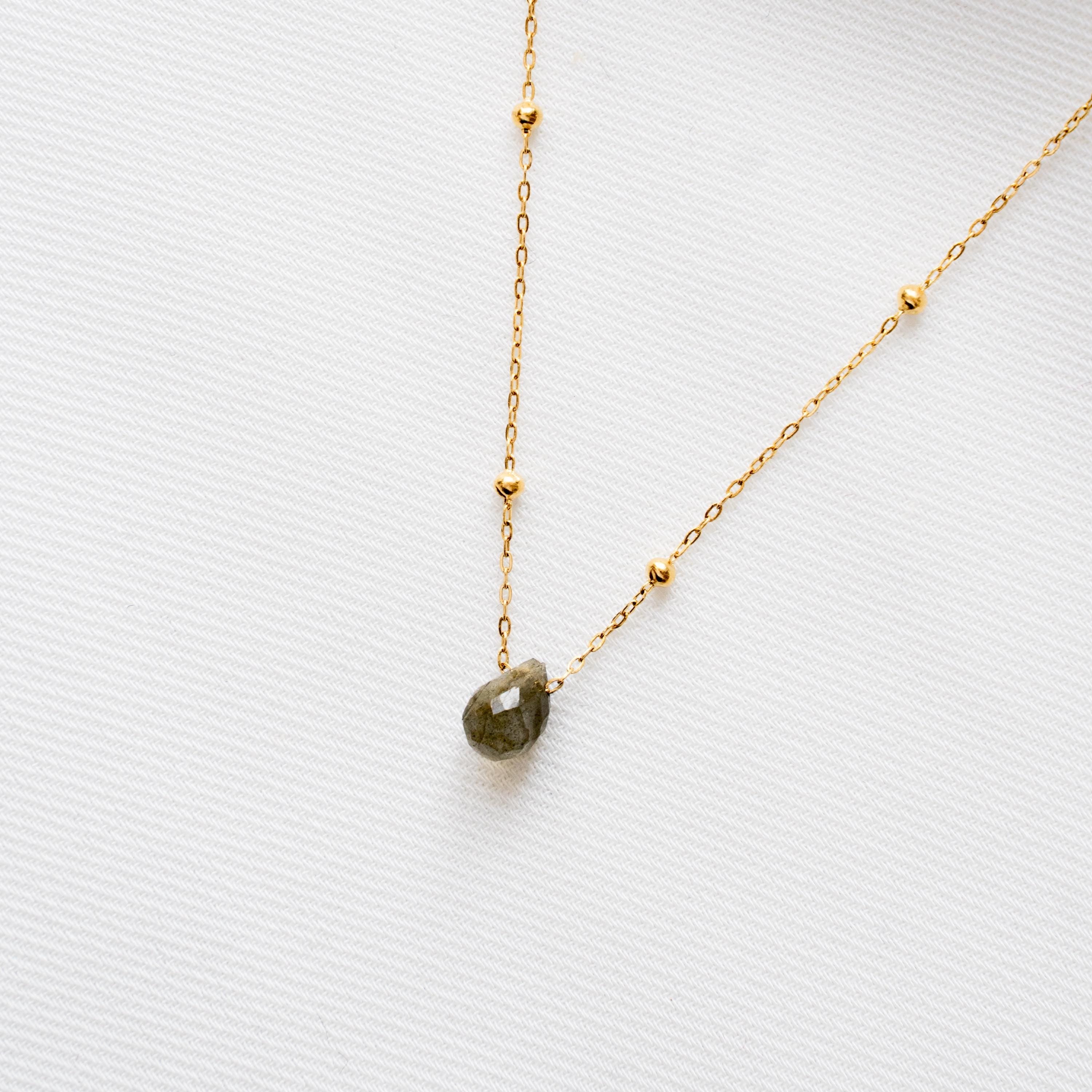 Collier fin pendentif pierre labradorite goutte / Collier femme minimaliste chaine acier inoxydable pierre naturelle / Cadeau femme