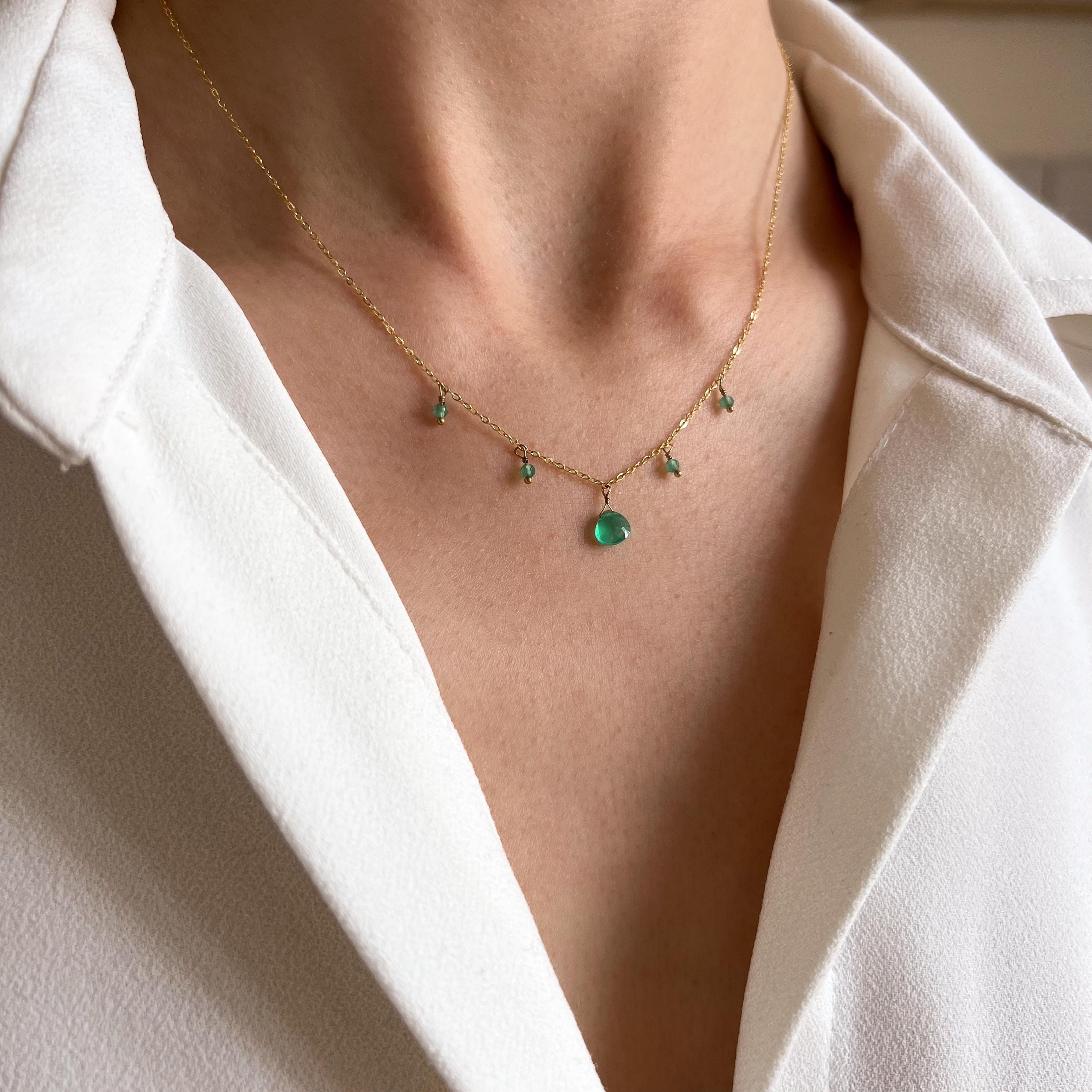 Collier fin chaine acier inoxydable pendentifs pierres Agathe verte / Collier femme minimaliste chaine fine pierre naturelle goutte